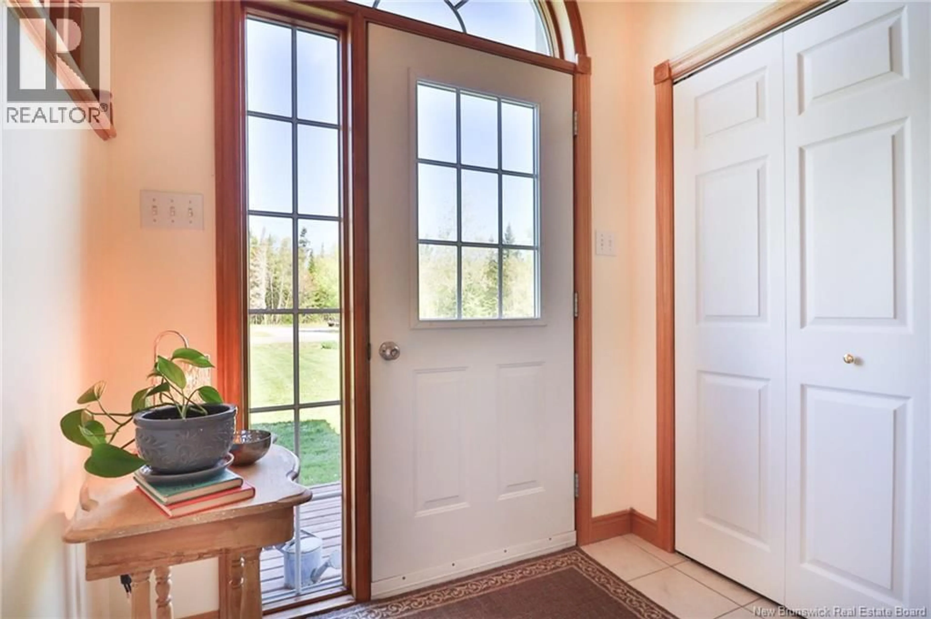 Indoor entryway for 6 NATHAN DRIVE, Passekeag New Brunswick E5N8A3