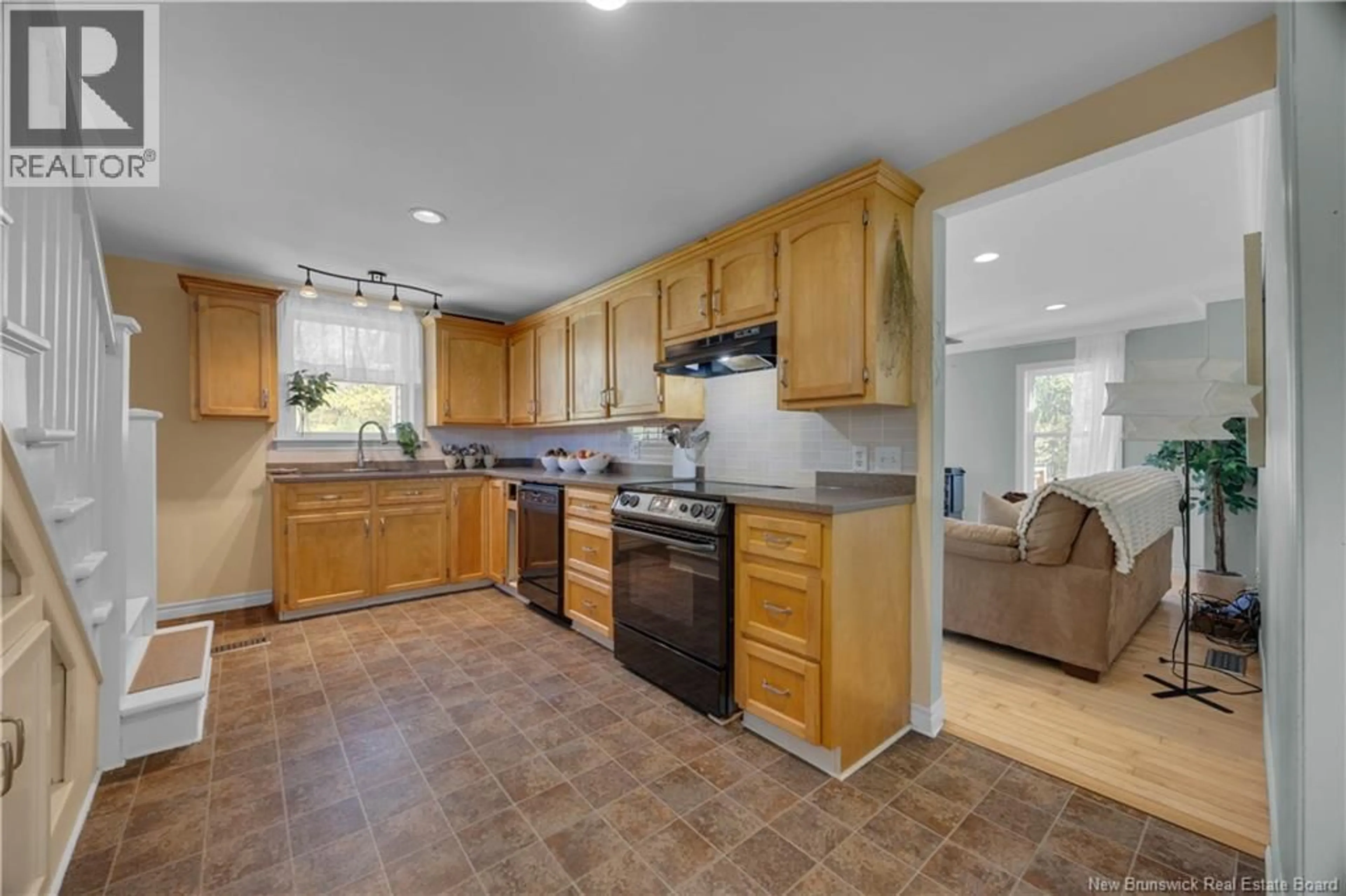 Standard kitchen, ceramic/tile floor for 921 GUTHRIE ROAD, Norton New Brunswick E5T2G9