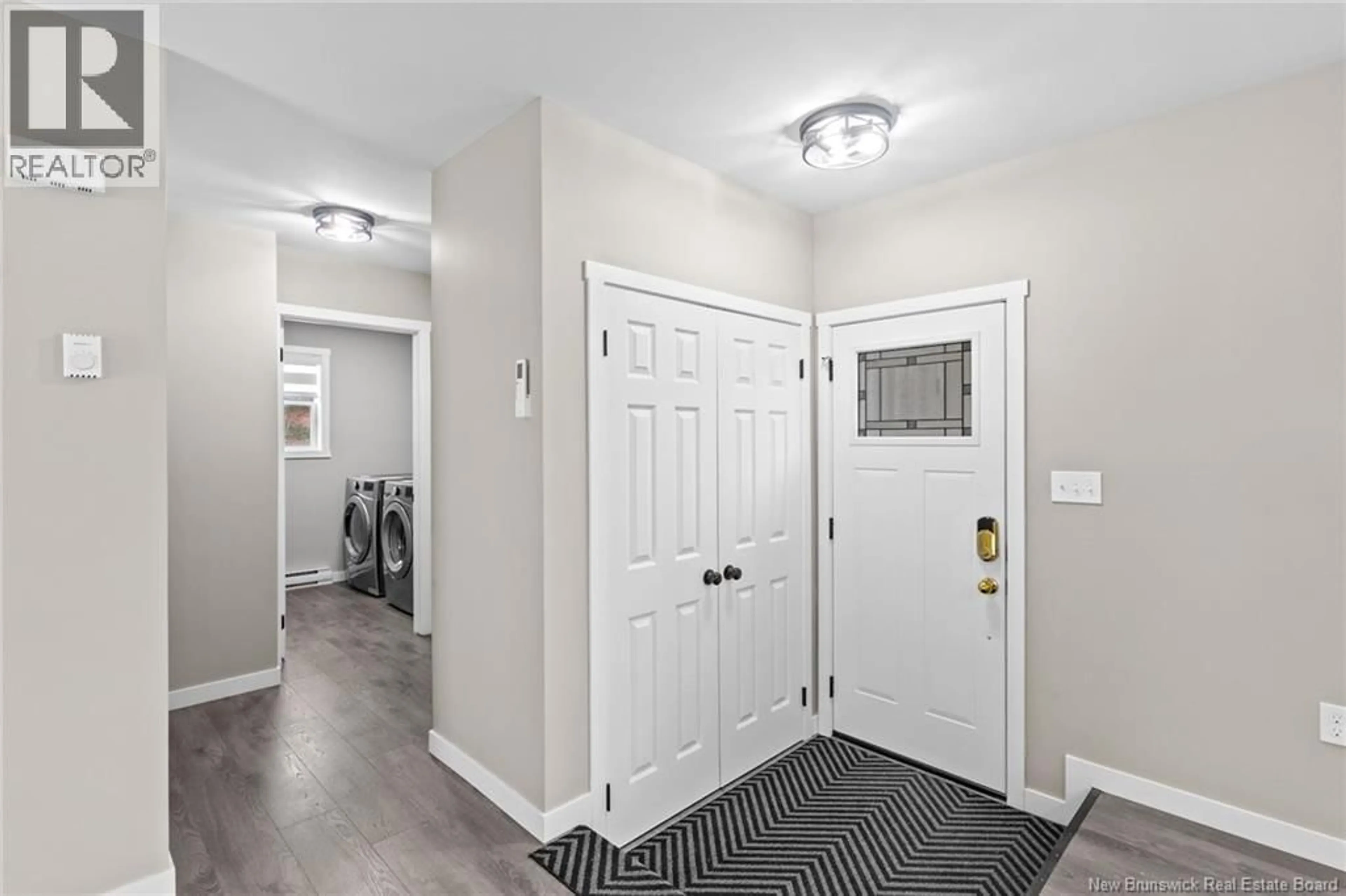 Indoor entryway for 288 PLEASANT DRIVE, Minto New Brunswick E4B2T1