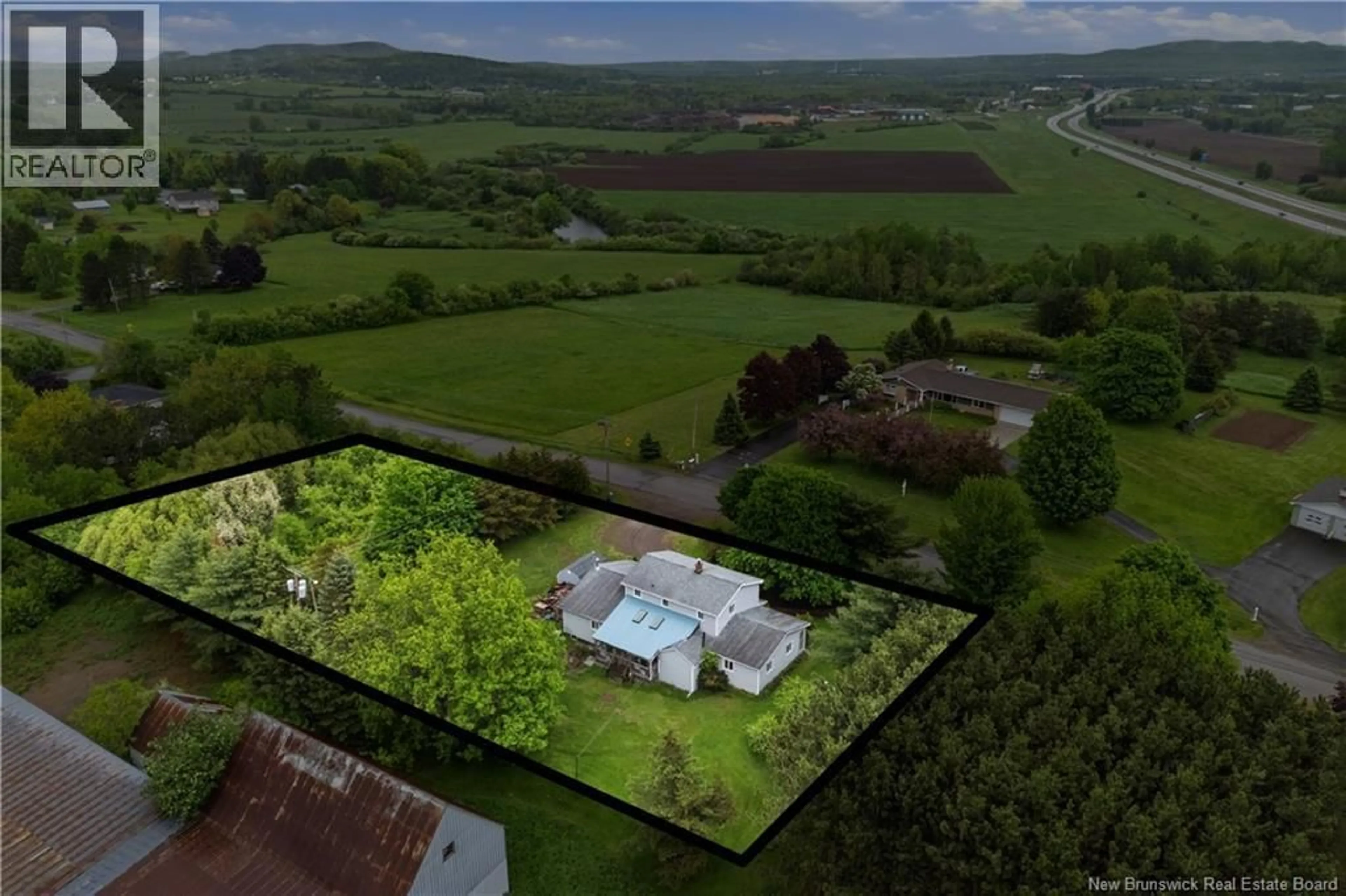 A pic from outside/outdoor area/front of a property/back of a property/a pic from drone, unknown for 245 ROACHVILLE, Roachville New Brunswick E4G2J5