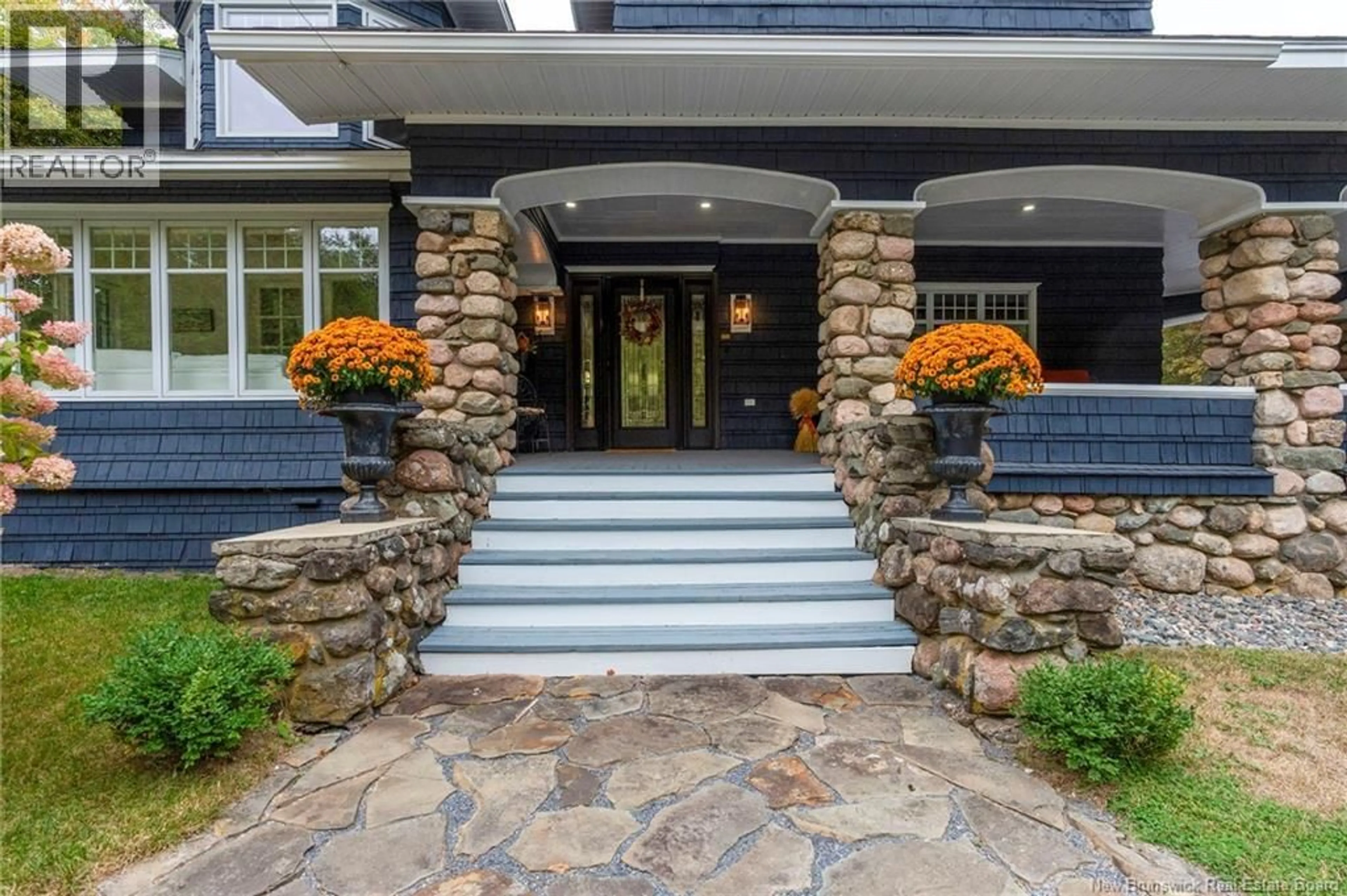 Indoor entryway for 34 NEREPIS ROAD, Grand Bay-Westfield New Brunswick E5K2Y4