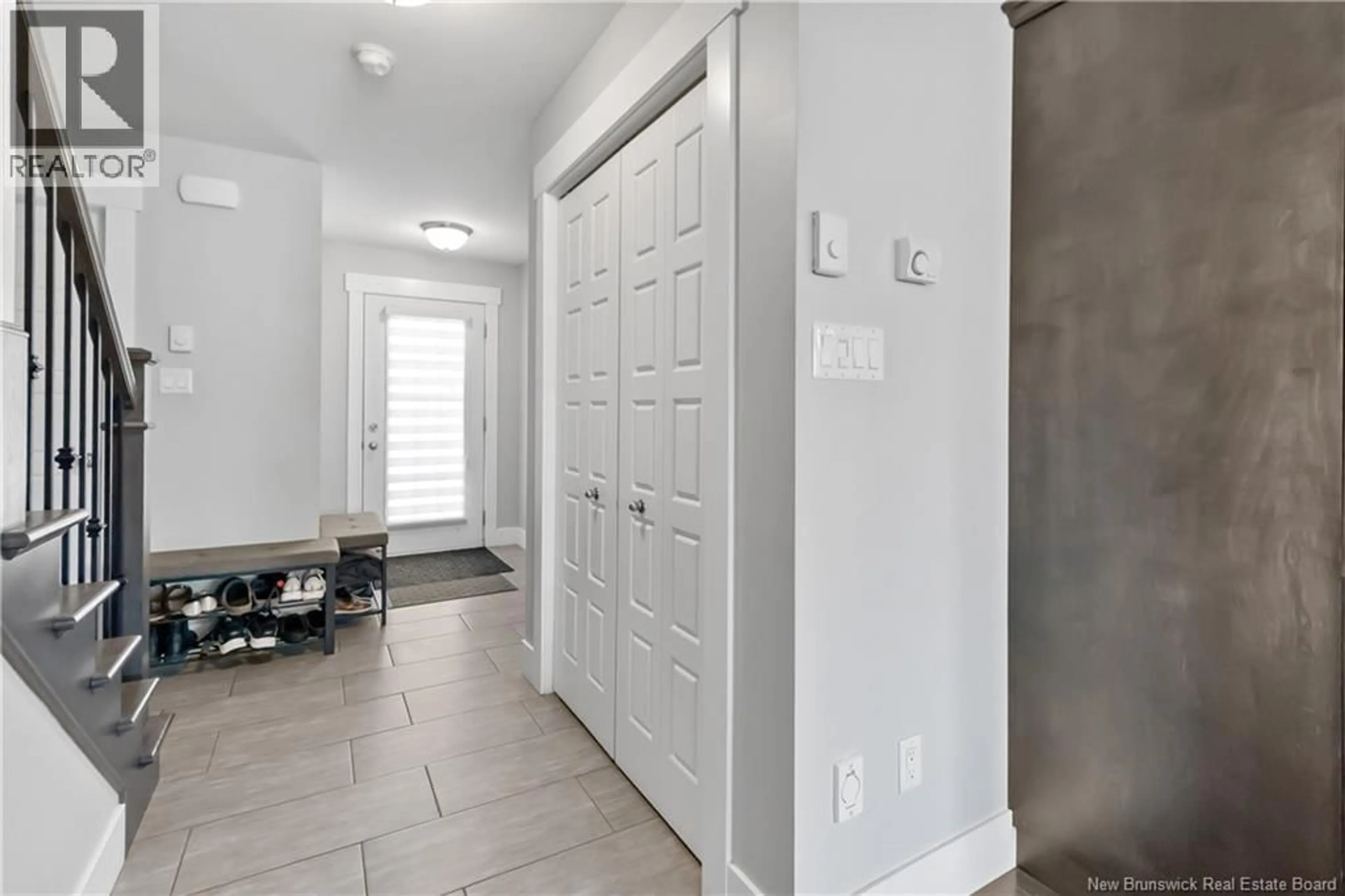 Indoor entryway for 19 POITOU COURT, Dieppe New Brunswick E1A9V1