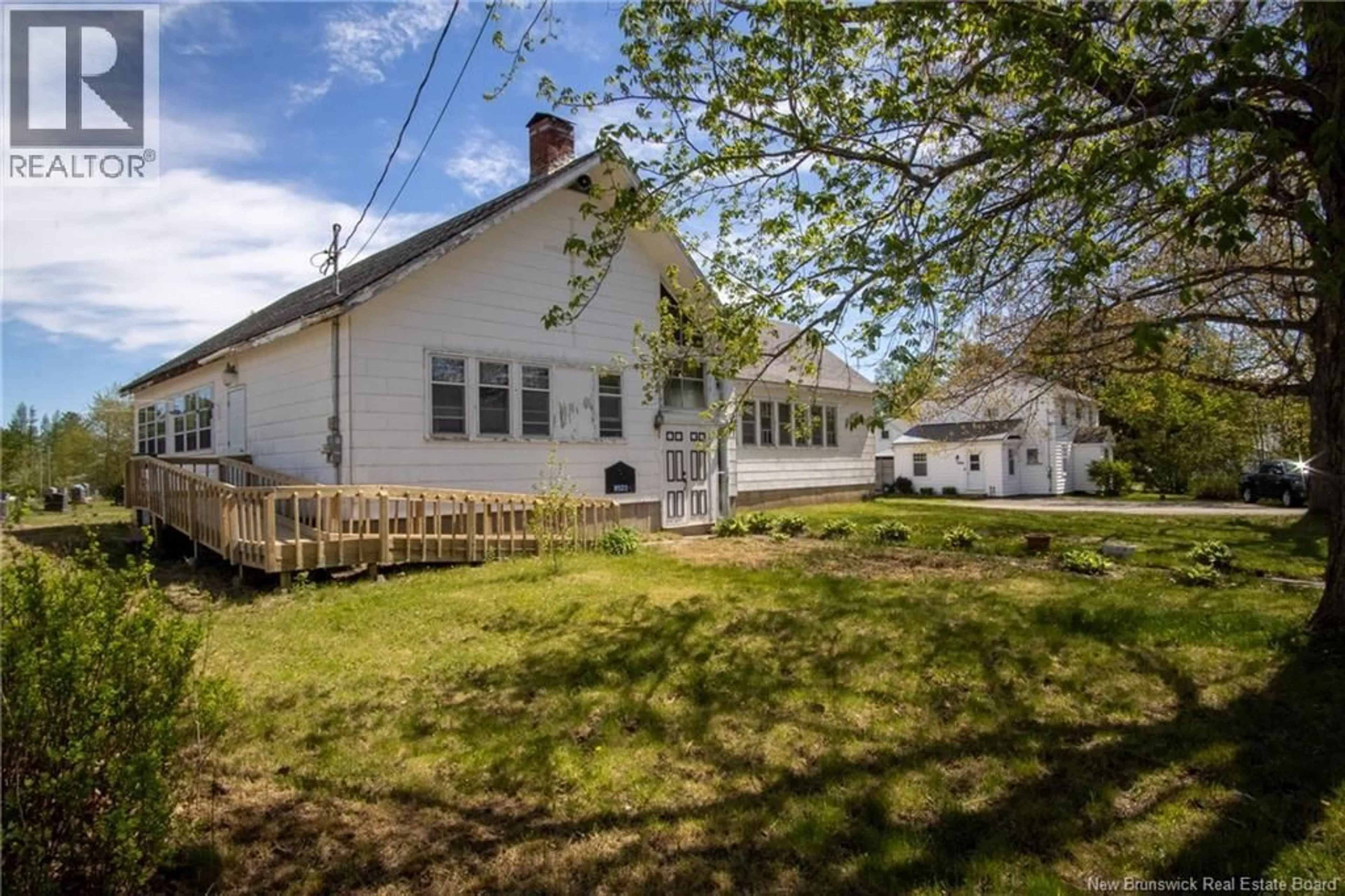 A pic from outside/outdoor area/front of a property/back of a property/a pic from drone, street for 8523 ROUTE 101, Welsford New Brunswick E5K4A9