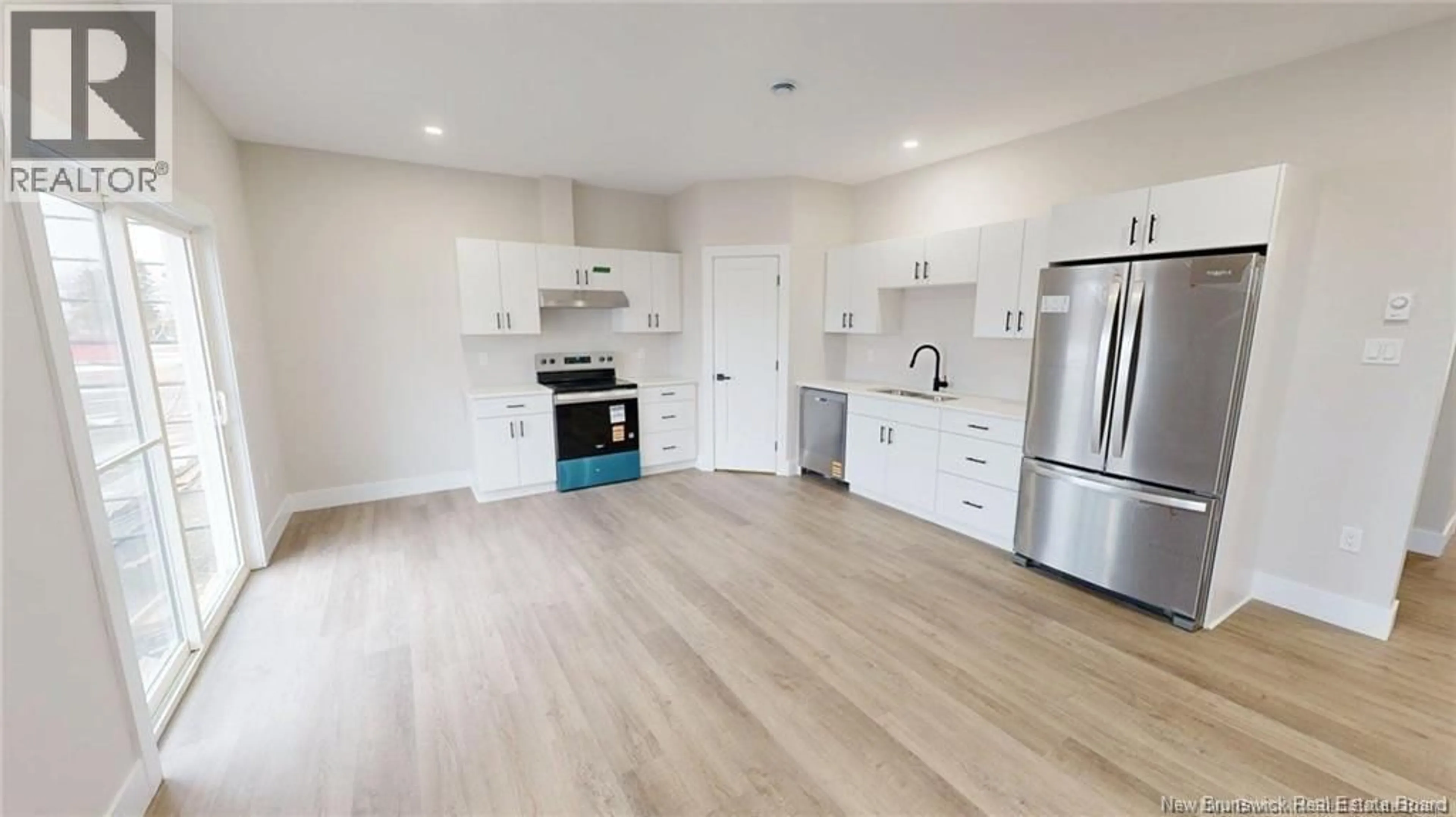 Open concept kitchen, unknown for 40 OCEAN DRIVE, Saint John New Brunswick E2P1G4