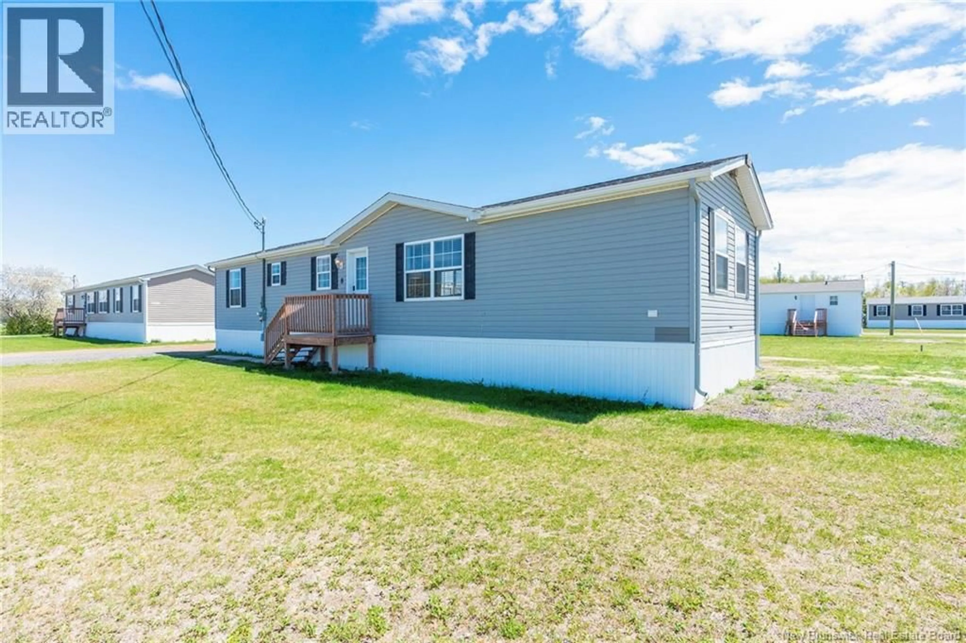 Home with vinyl exterior material, water/lake/river/ocean view for 8 FRANK STREET, Bas Cap Pele New Brunswick E4N0E6