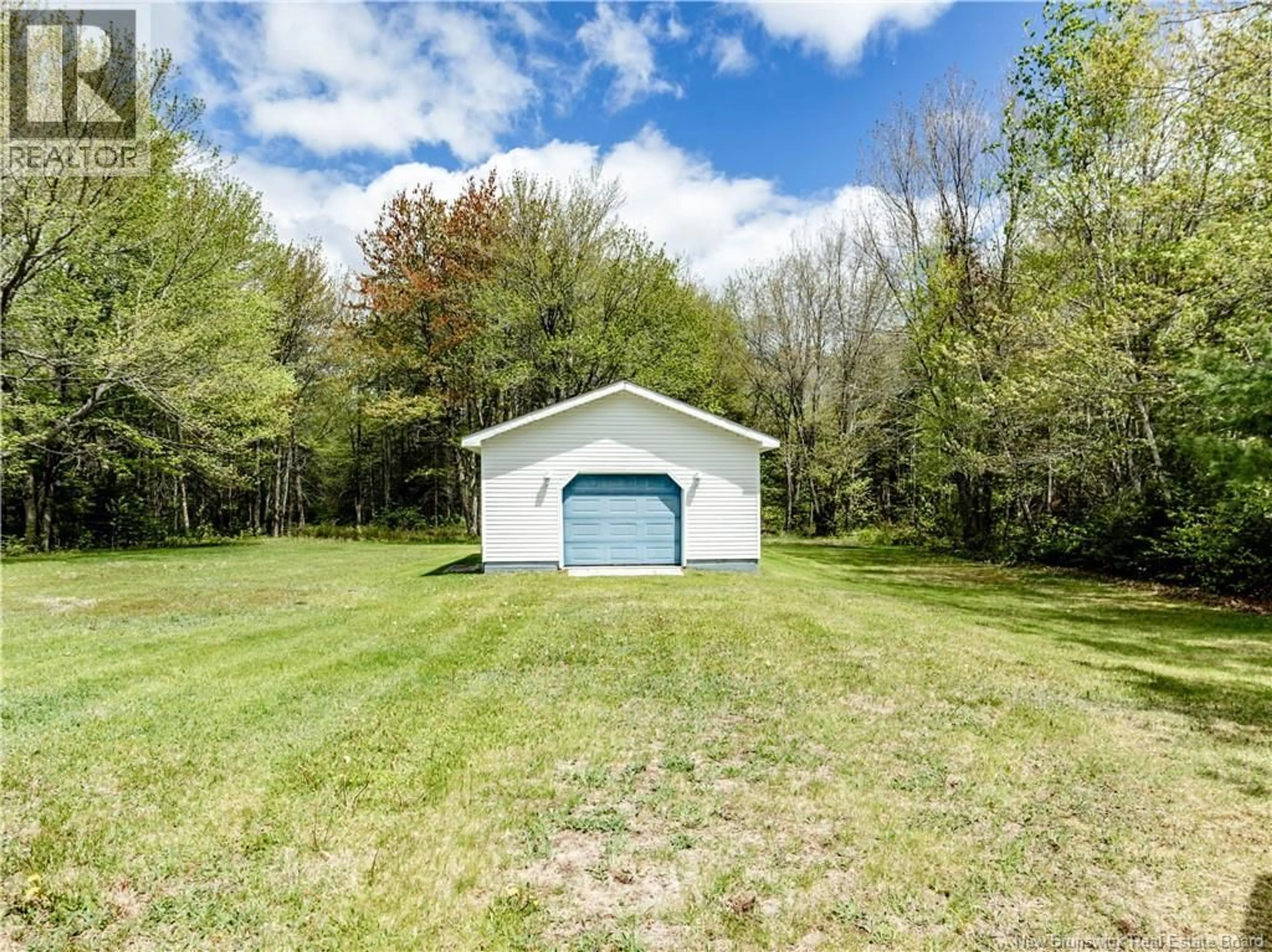 Shed for 10401 ROUTE 134, Saint-Louis-De-Kent New Brunswick E4X1J5