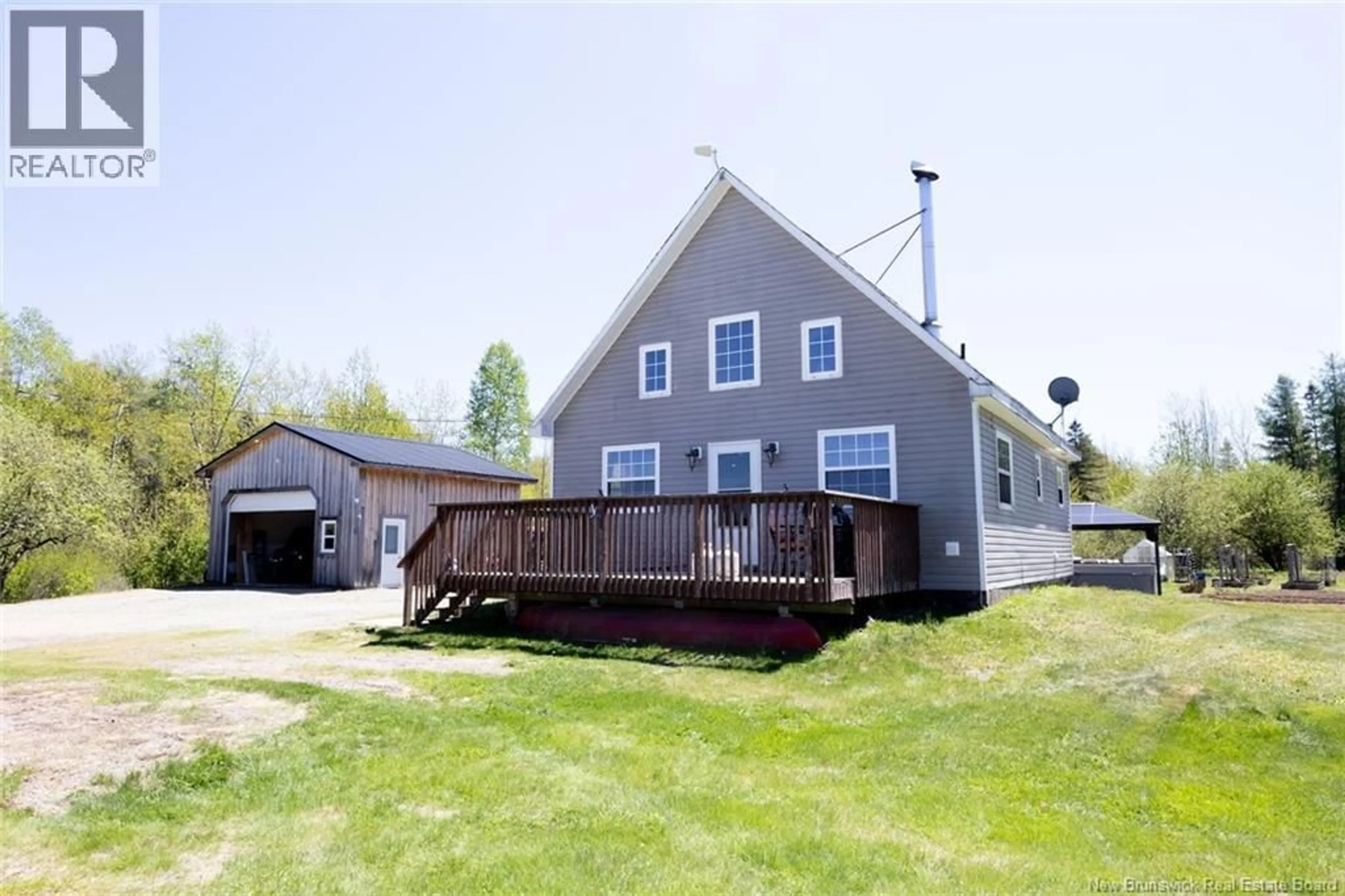 A pic from outside/outdoor area/front of a property/back of a property/a pic from drone, unknown for 295 BOYNE ROAD, Hoyt New Brunswick E5L2C2