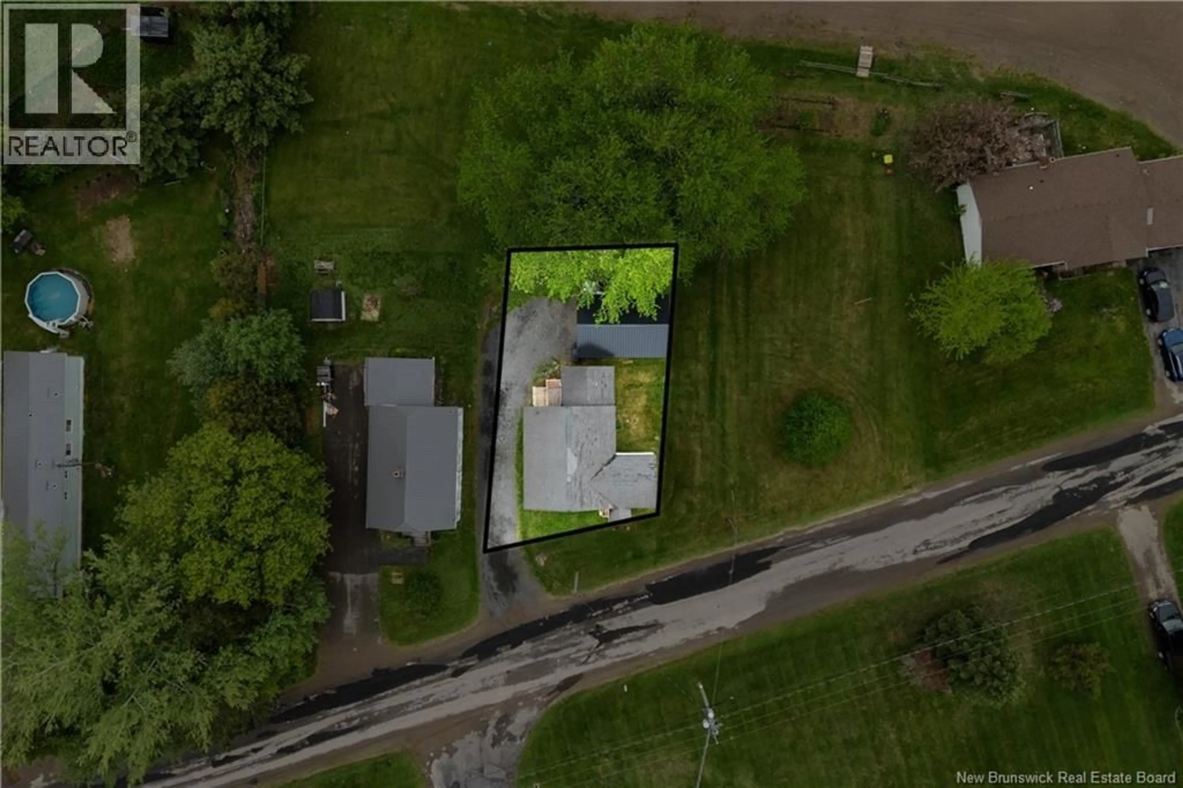 A pic from outside/outdoor area/front of a property/back of a property/a pic from drone, building for 20 AITON ROAD, Sussex New Brunswick E4E3R7
