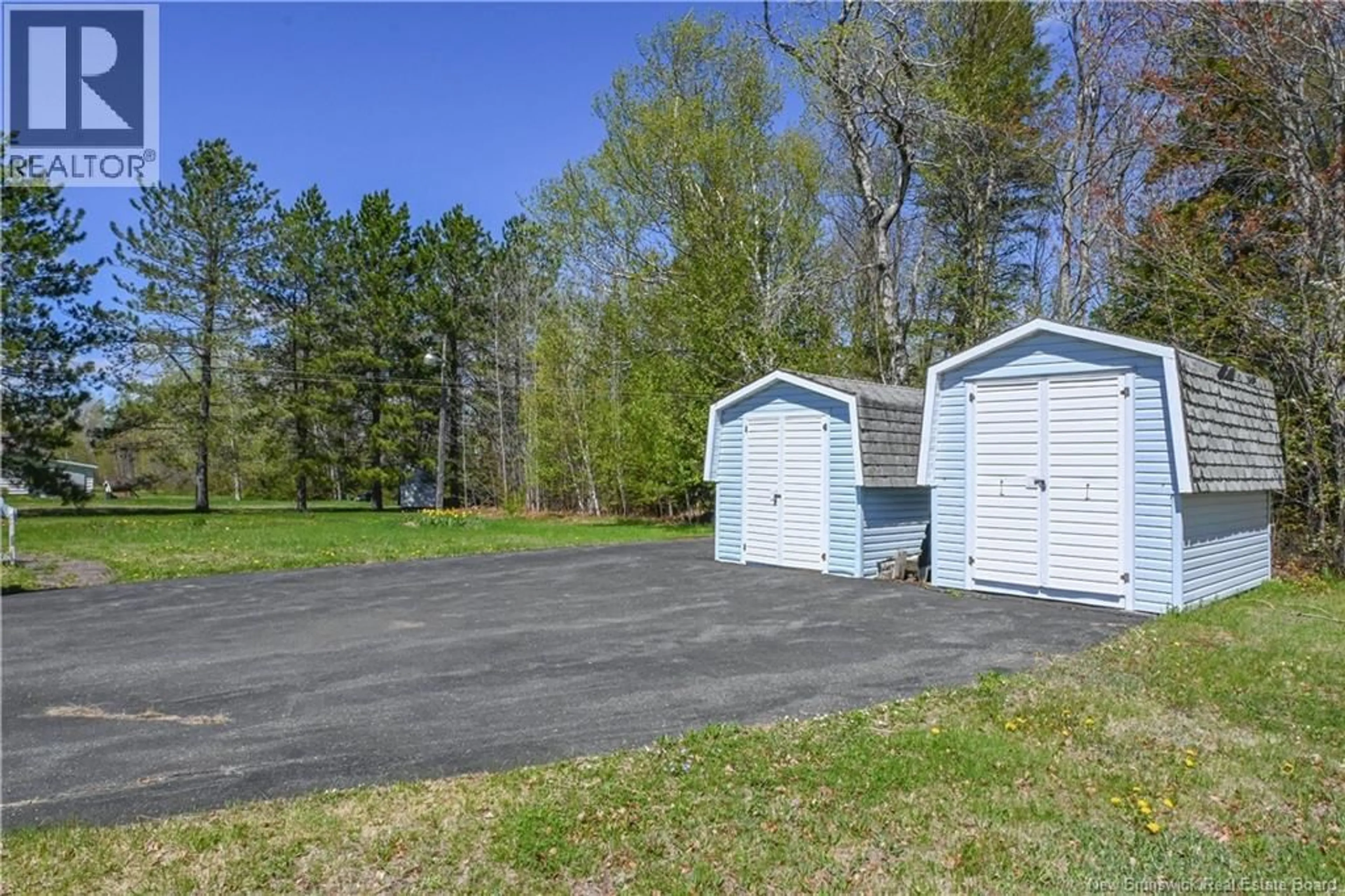 Shed for 22 JEANNE D'ARC STREET, Rivière-À-La-Truite New Brunswick E1X2N4
