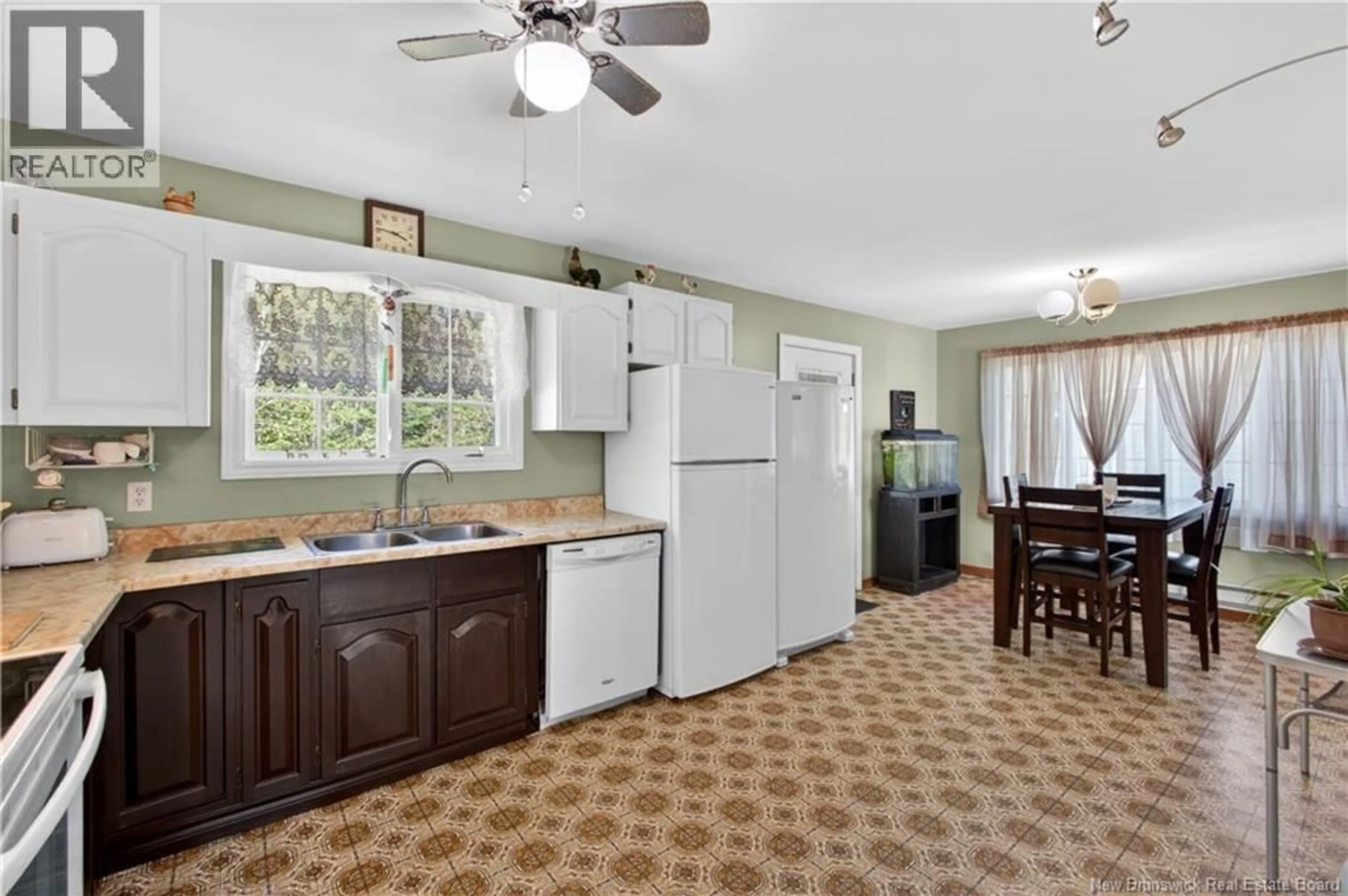 Standard kitchen, ceramic/tile floor for 20 ADAMS AVENUE, Miramichi New Brunswick E1V3W9