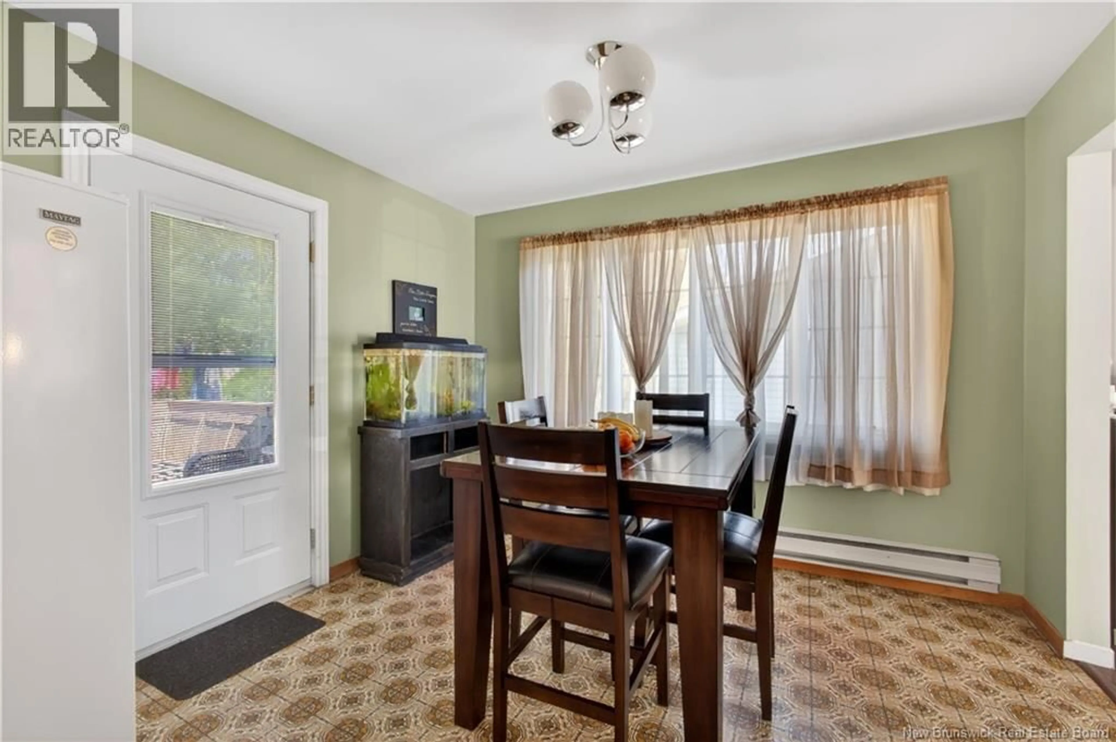 Dining room, unknown for 20 ADAMS AVENUE, Miramichi New Brunswick E1V3W9