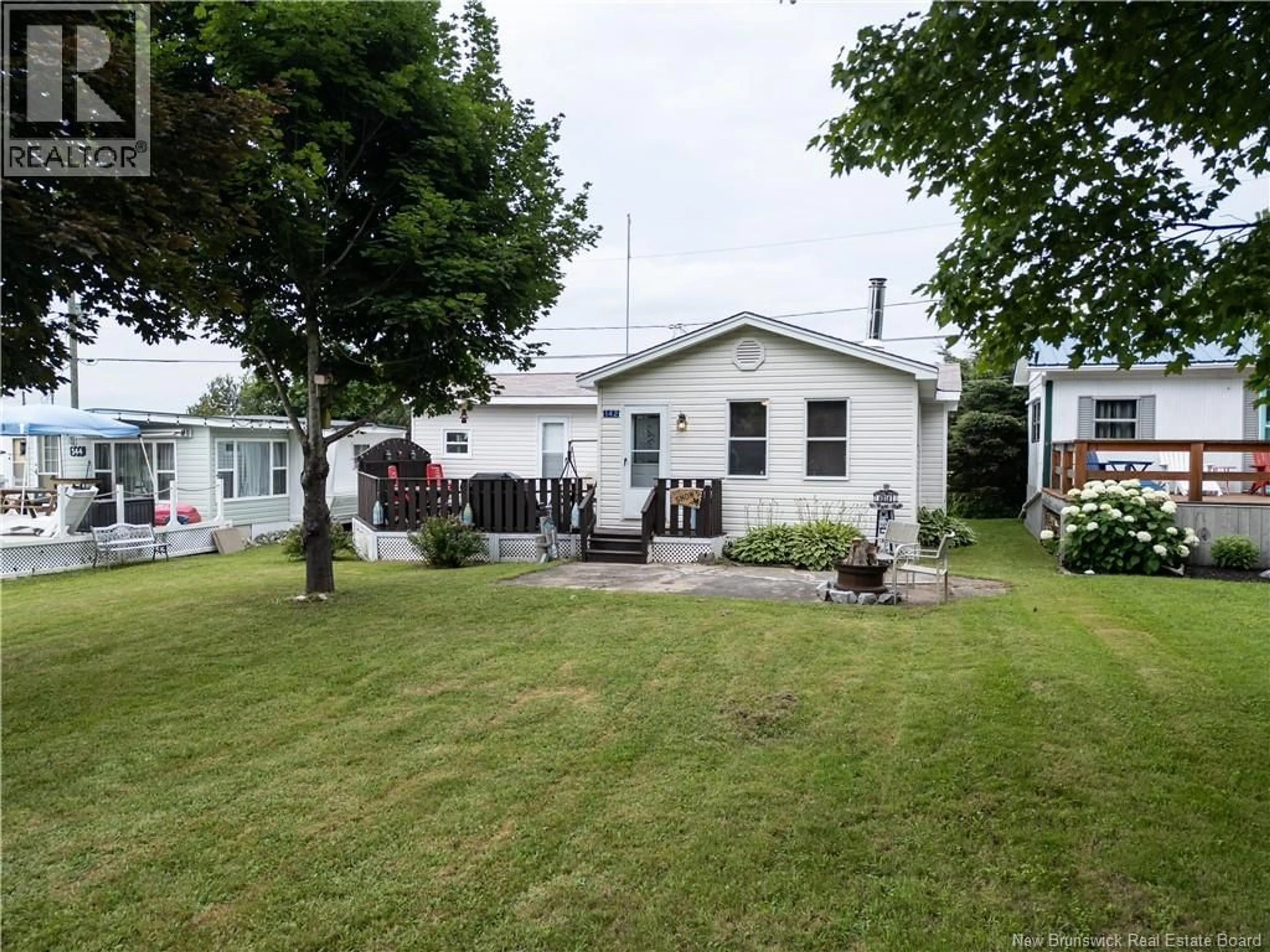 A pic from outside/outdoor area/front of a property/back of a property/a pic from drone, water/lake/river/ocean view for 142 HAPPY DAYS ESTATES, Grande-Digue New Brunswick E4R4L6