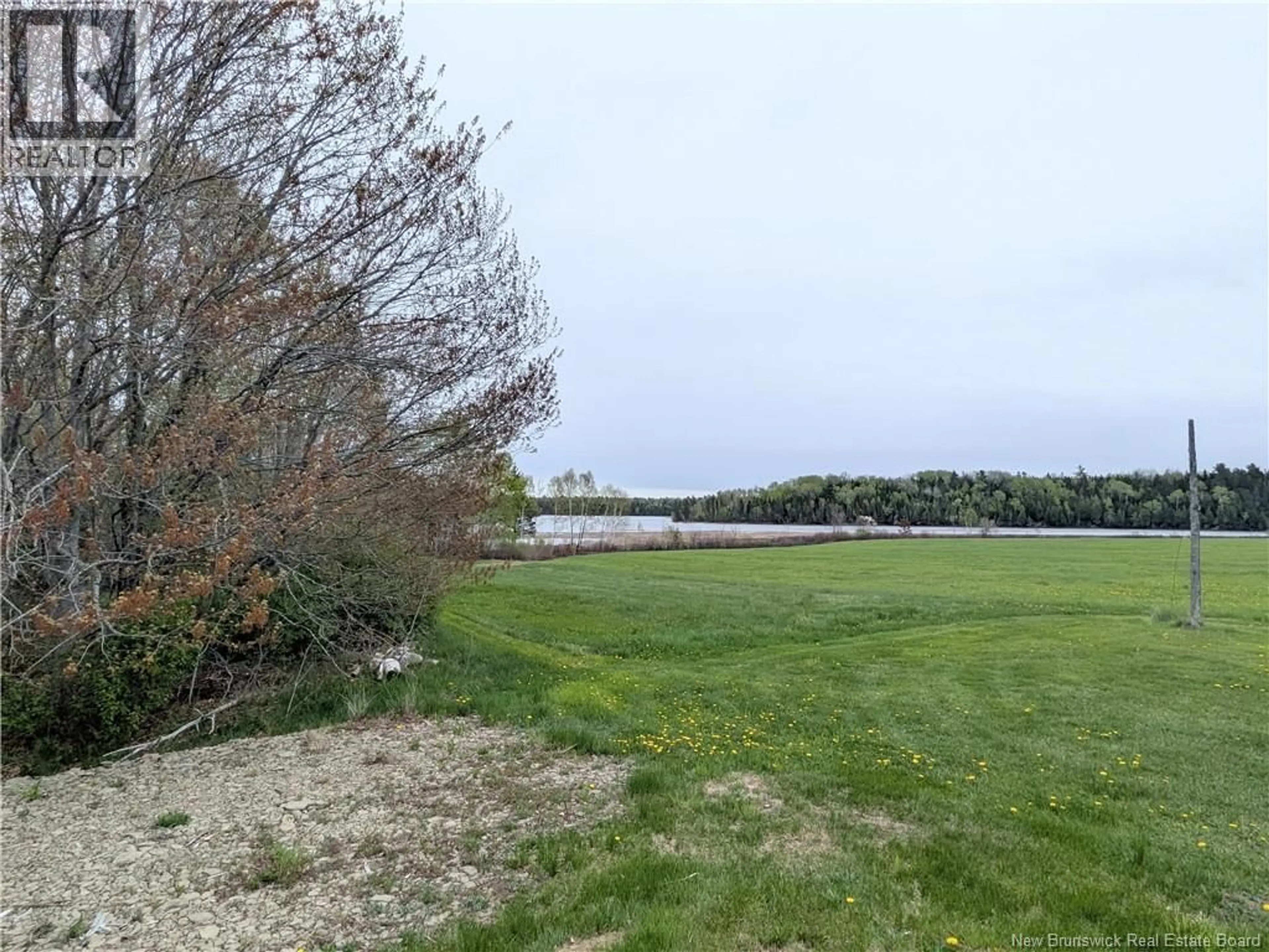 A pic from outside/outdoor area/front of a property/back of a property/a pic from drone, water/lake/river/ocean view for 1280 ROUTE 460, Tabusintac New Brunswick E1H1C6
