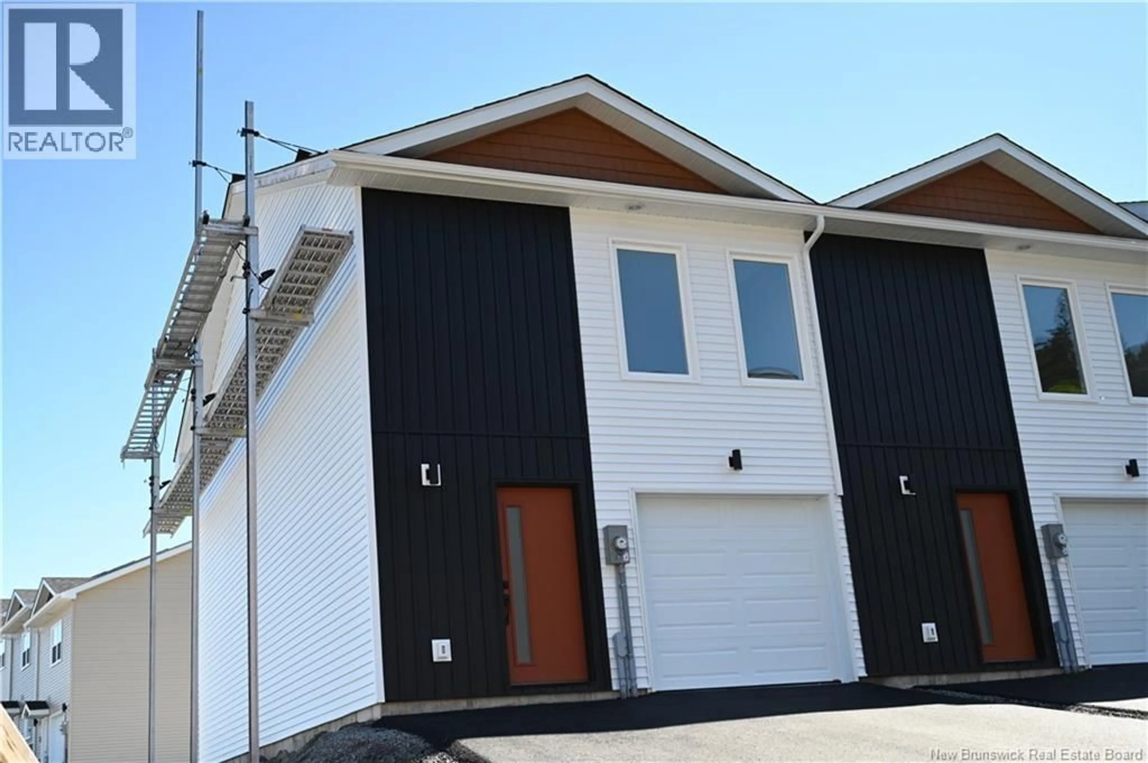 Home with vinyl exterior material, street for 27 ARLINGTON CRESCENT, Saint John New Brunswick E2K0G4