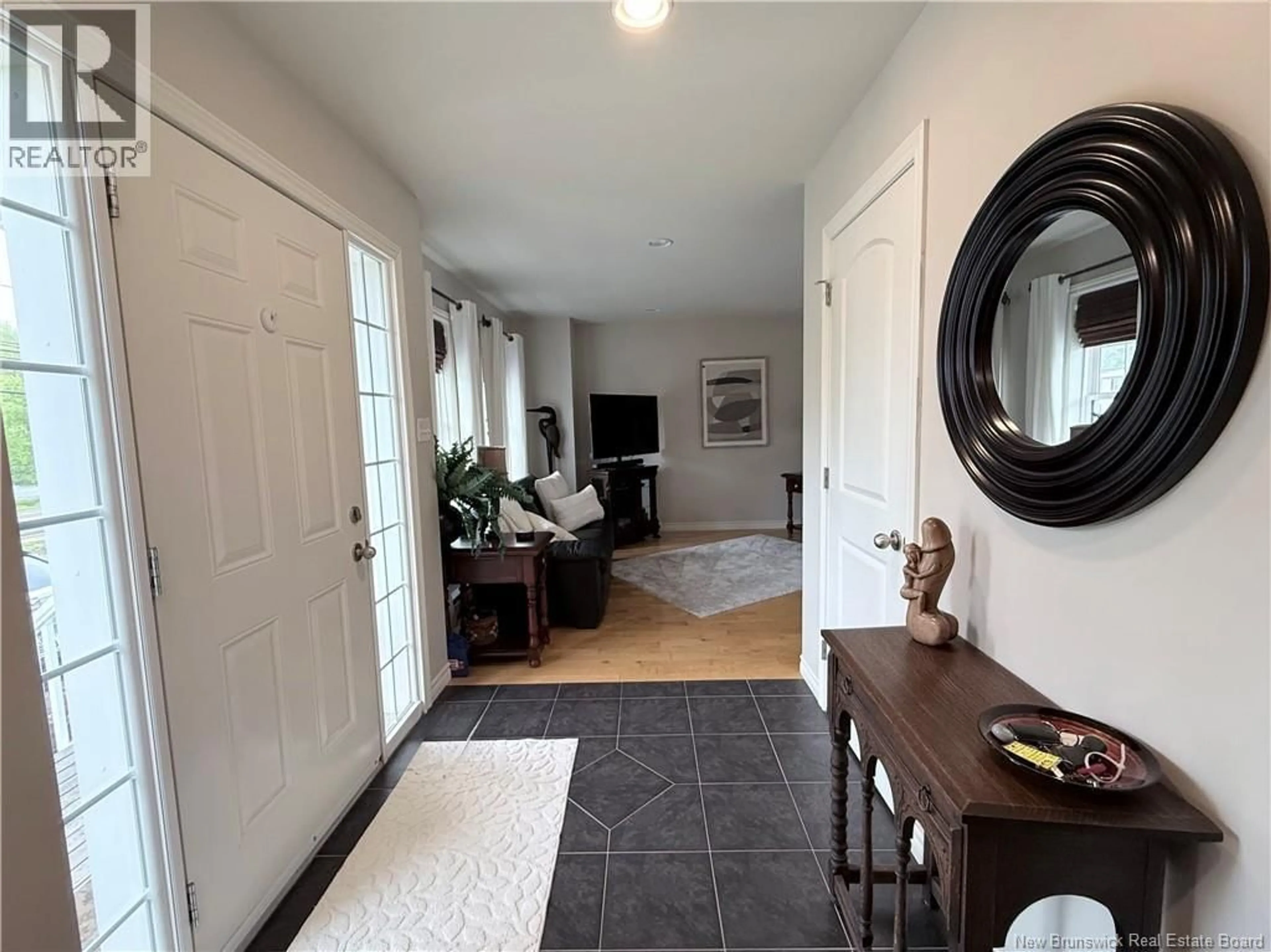 Indoor entryway for 65 PETTINGILL ROAD, Quispamsis New Brunswick E2E3R9