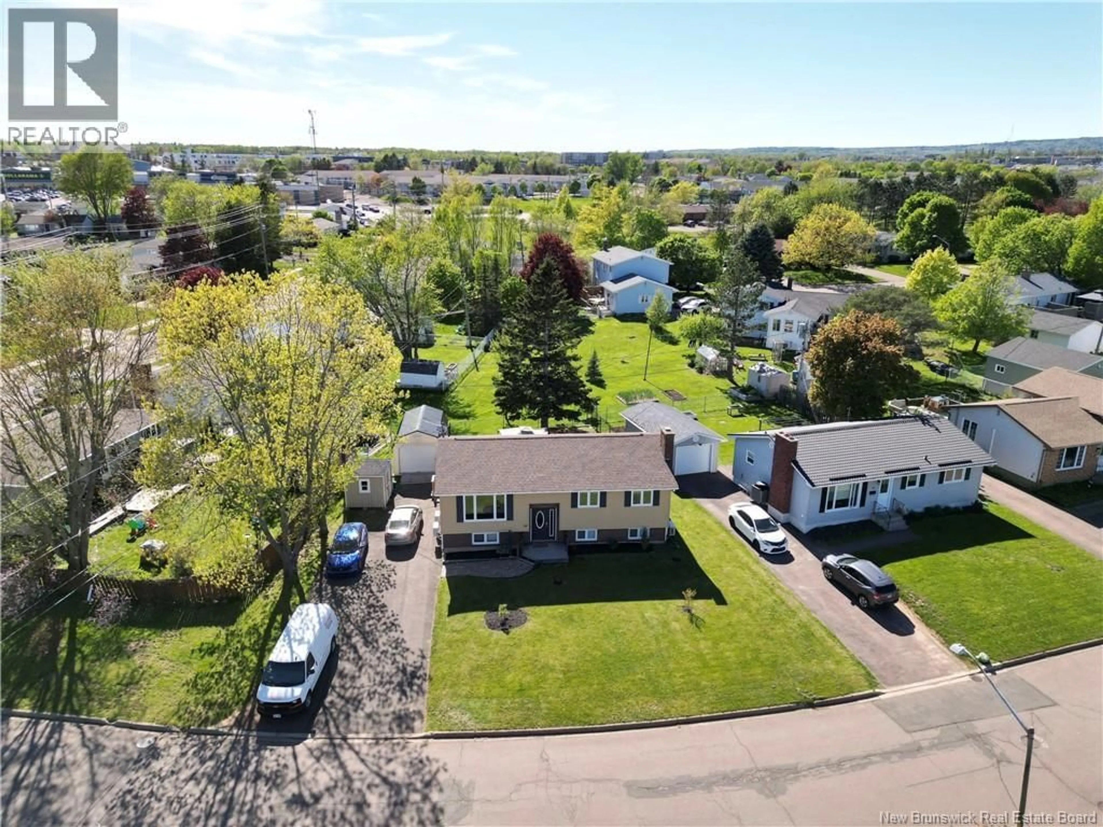 A pic from outside/outdoor area/front of a property/back of a property/a pic from drone, street for 10 HOPPER STREET, Moncton New Brunswick E1C8Y5