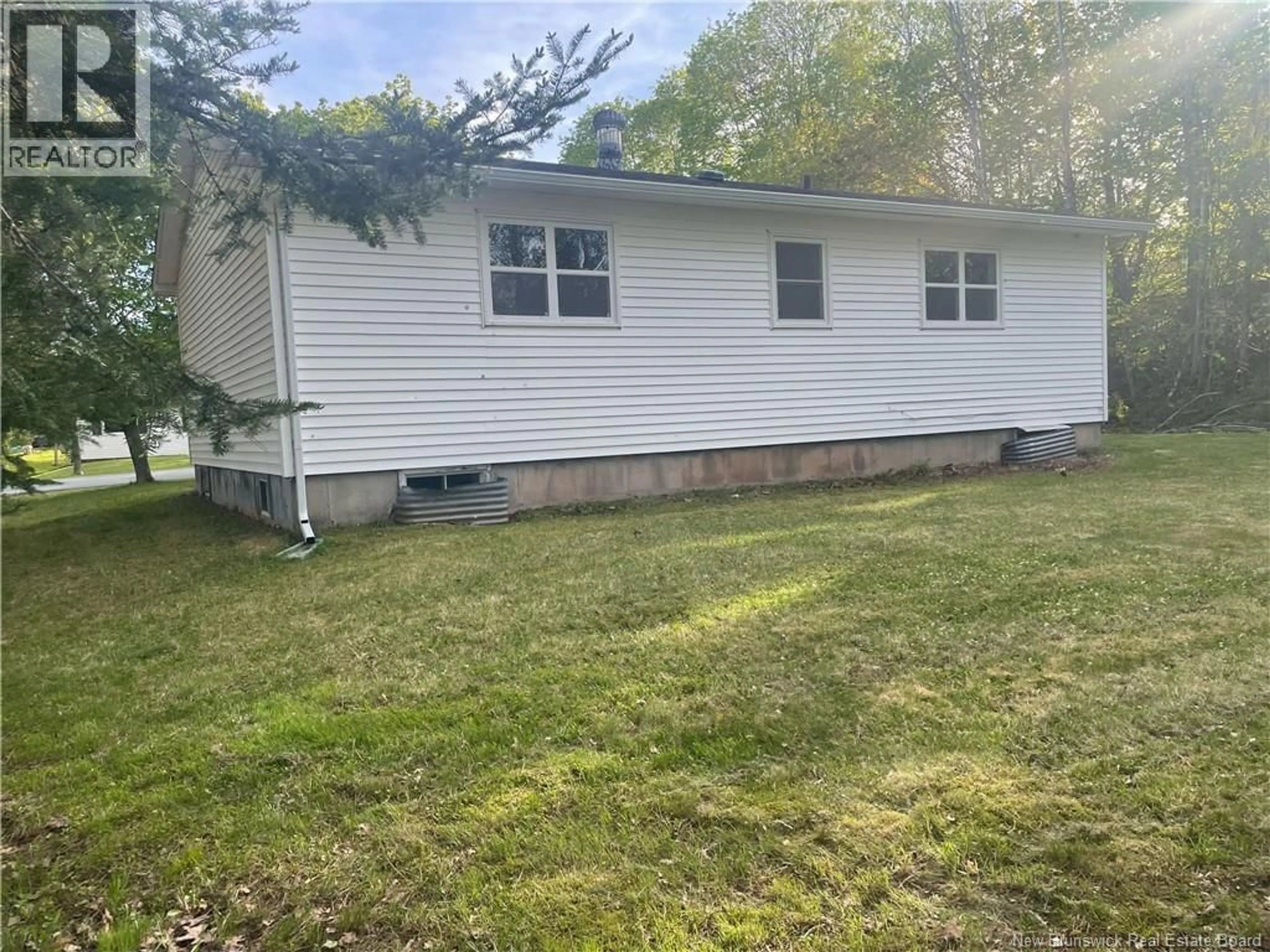 Unknown for 20 BALSER PLACE, Sackville New Brunswick E4L3C9