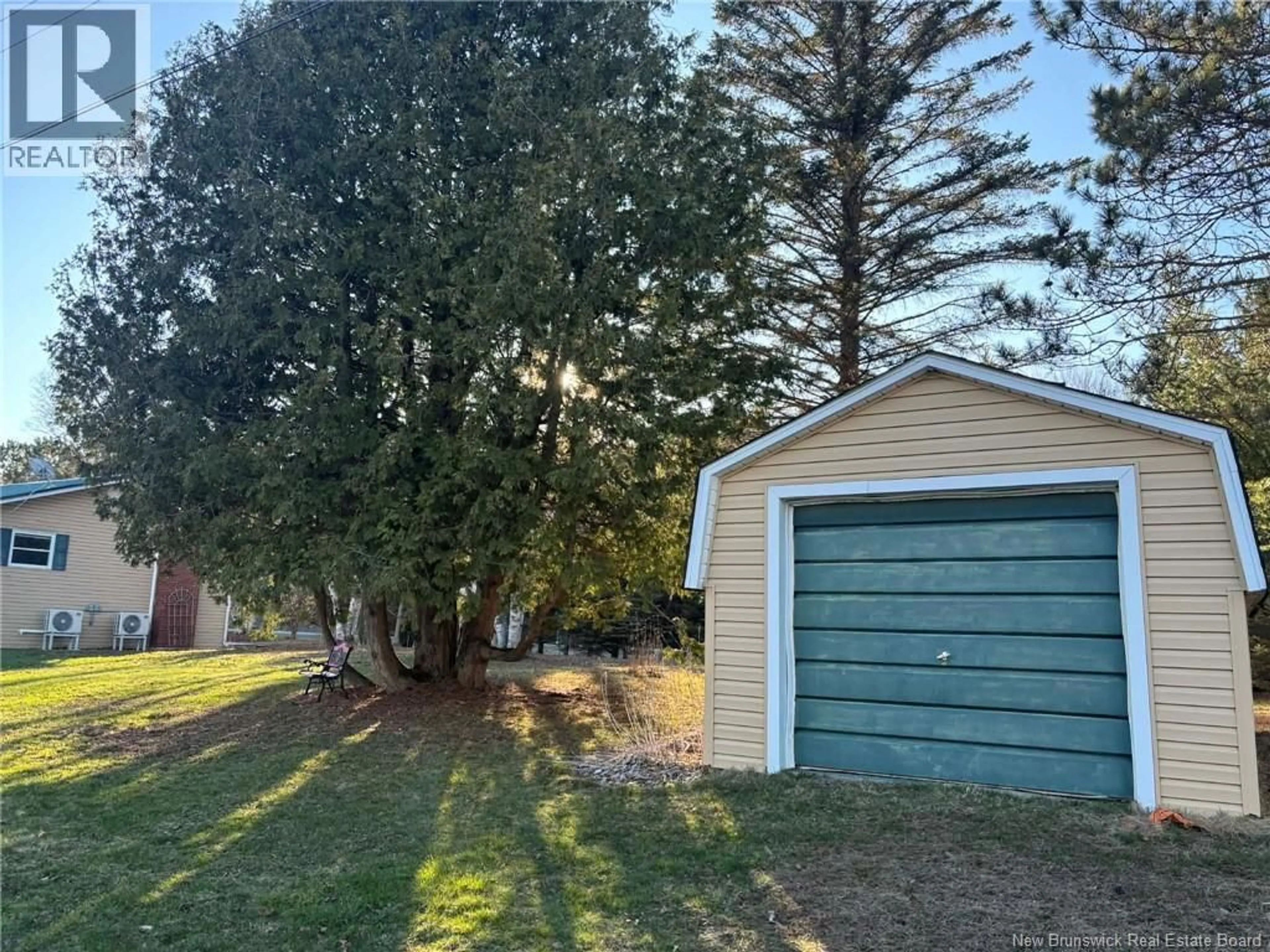 Shed for 20 CHESTER, Wicklow New Brunswick E7L3V4