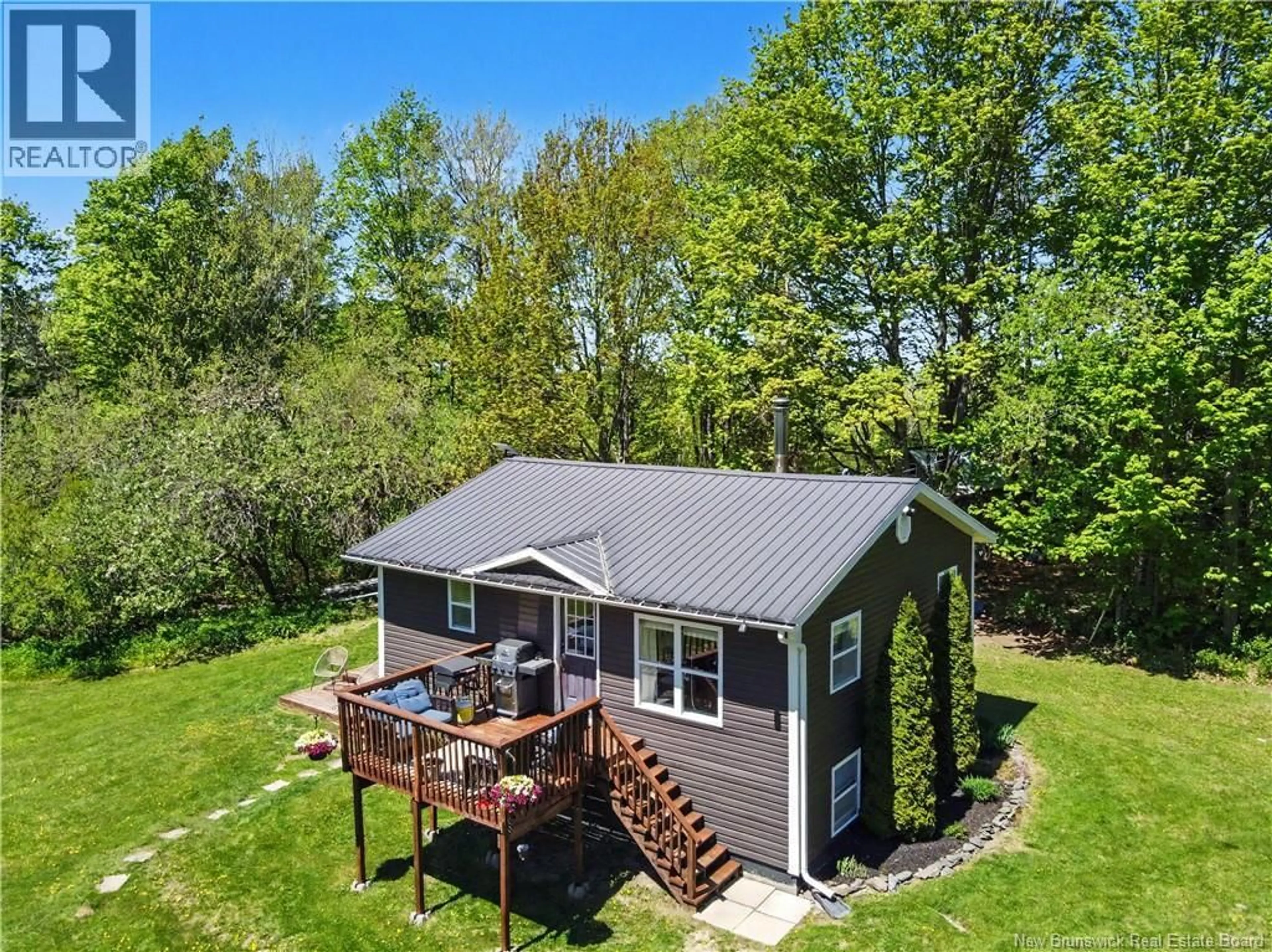 A pic from outside/outdoor area/front of a property/back of a property/a pic from drone, water/lake/river/ocean view for 3181 540 ROUTE, Mckenzie Corner New Brunswick E7M4V5