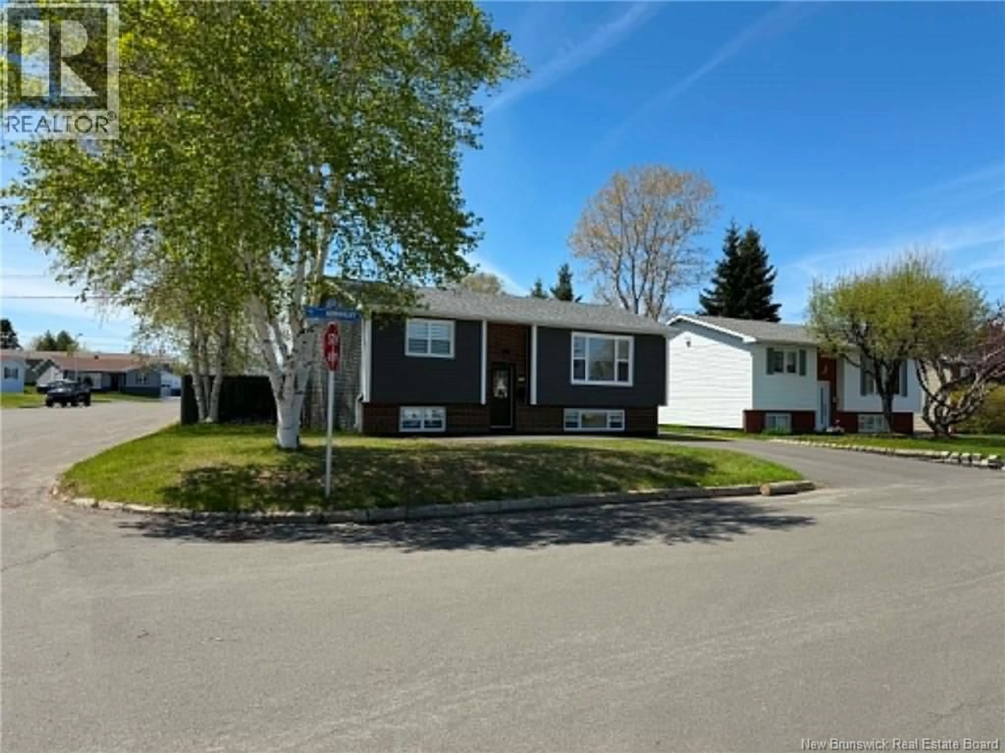 Unknown for 15 KIMBERLY COURT, Campbellton New Brunswick E3N3M4