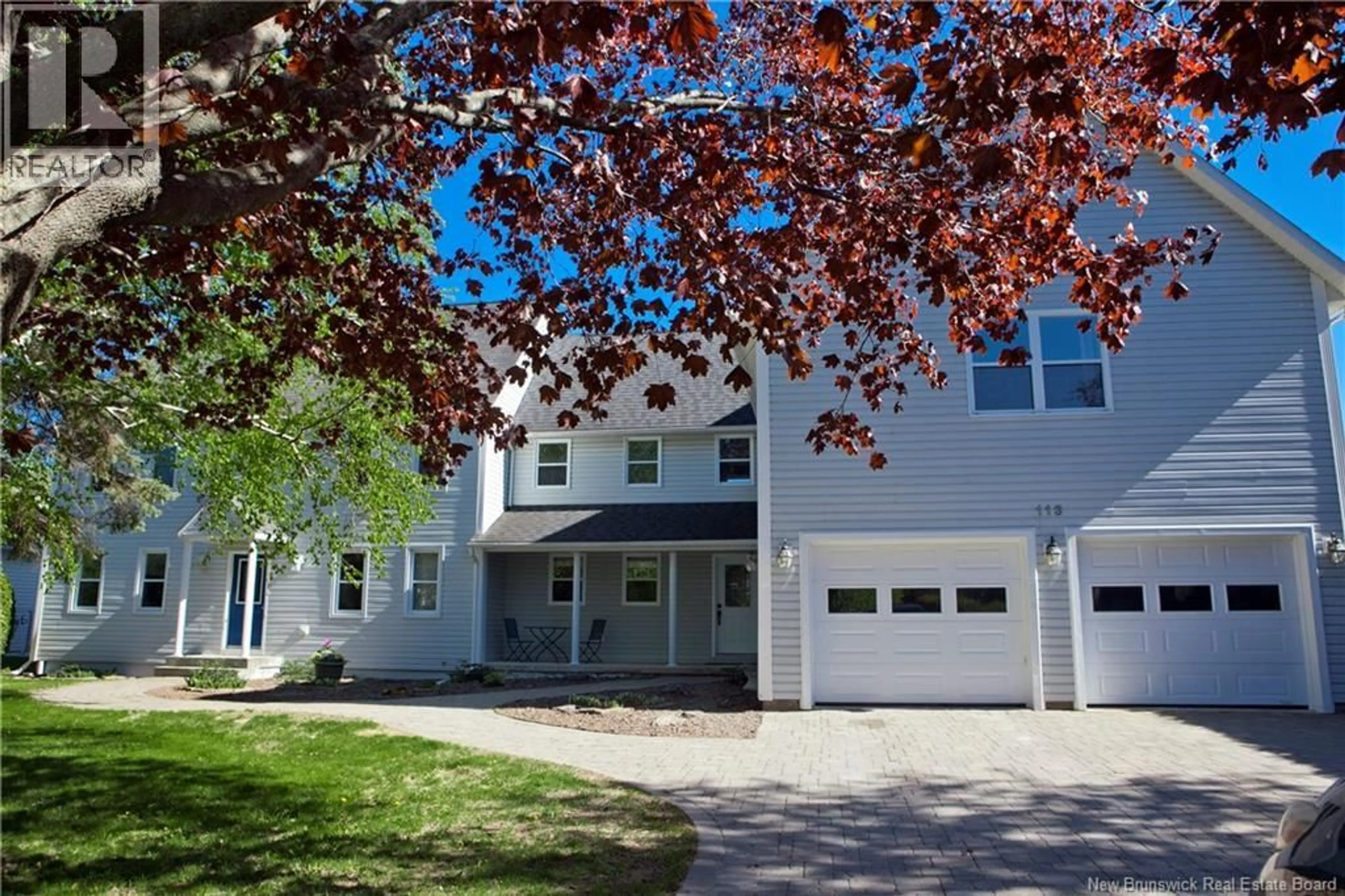 Home with vinyl exterior material, street for 113 KIRKPATRICK STREET, Woodstock New Brunswick E7M2A4