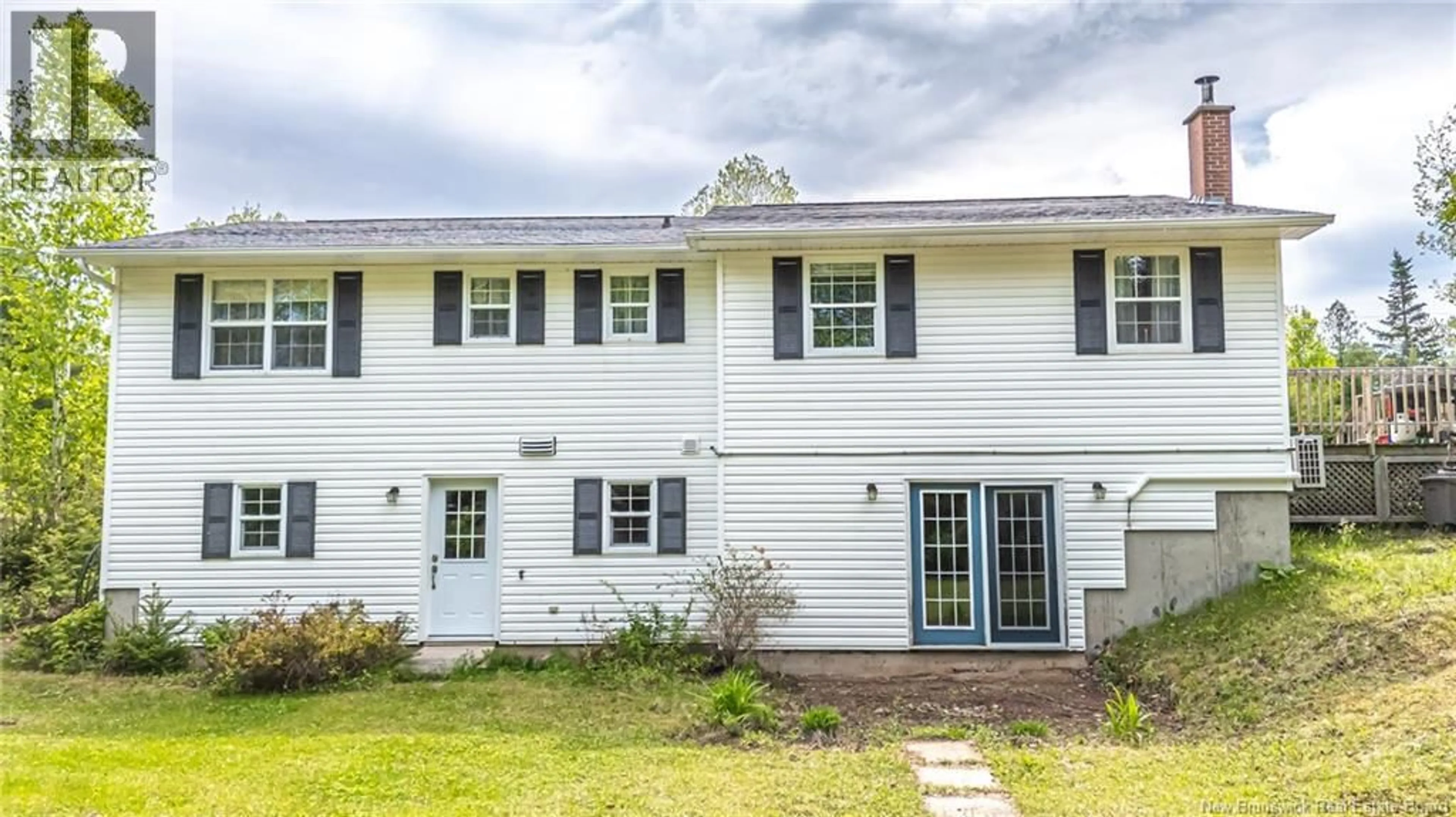 Home with vinyl exterior material, unknown for 96 LAKEVIEW AVENUE, Charters Settlement New Brunswick E3C1W8