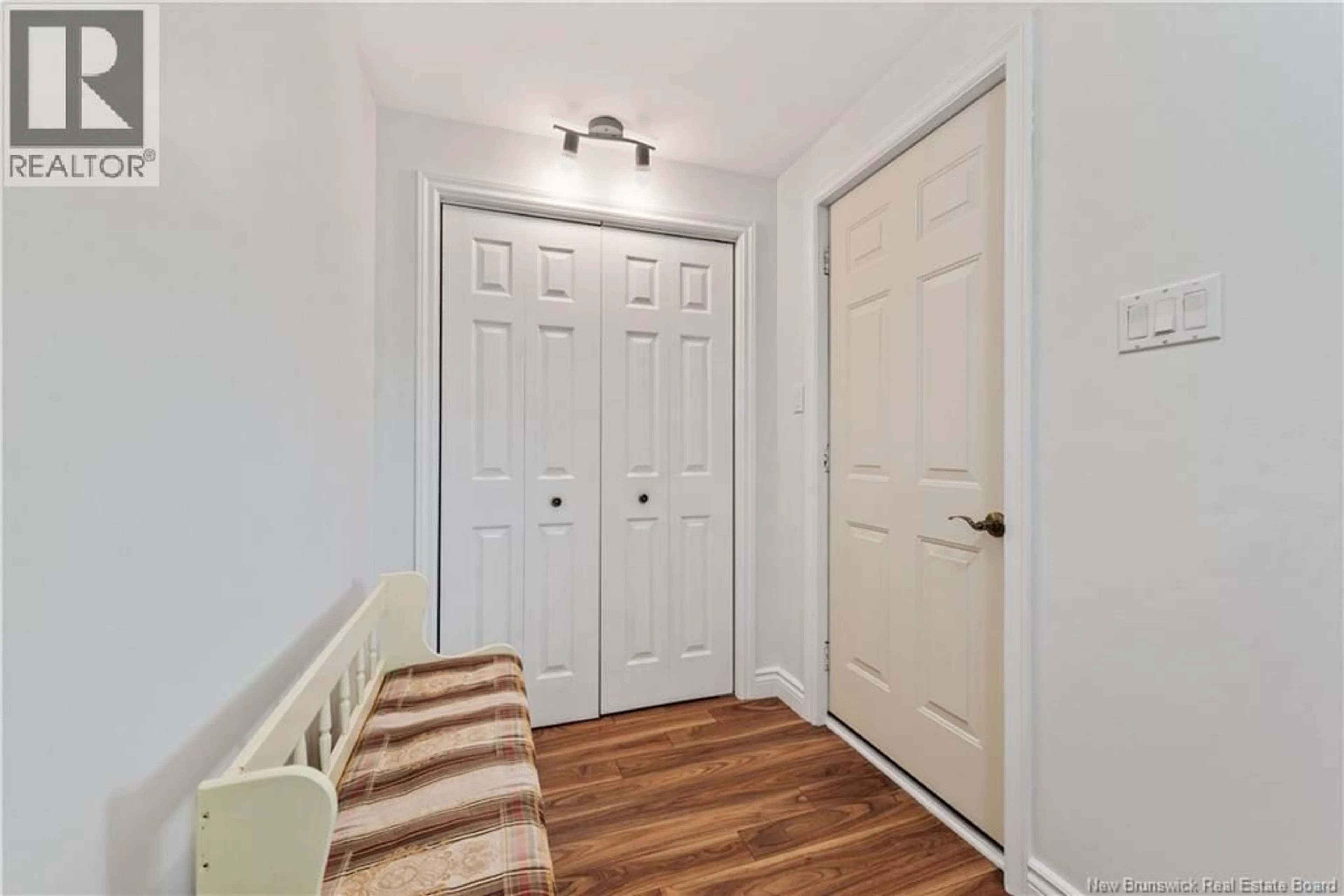 Indoor entryway for 282 IRVING BOULEVARD, Bouctouche New Brunswick E4S3L8
