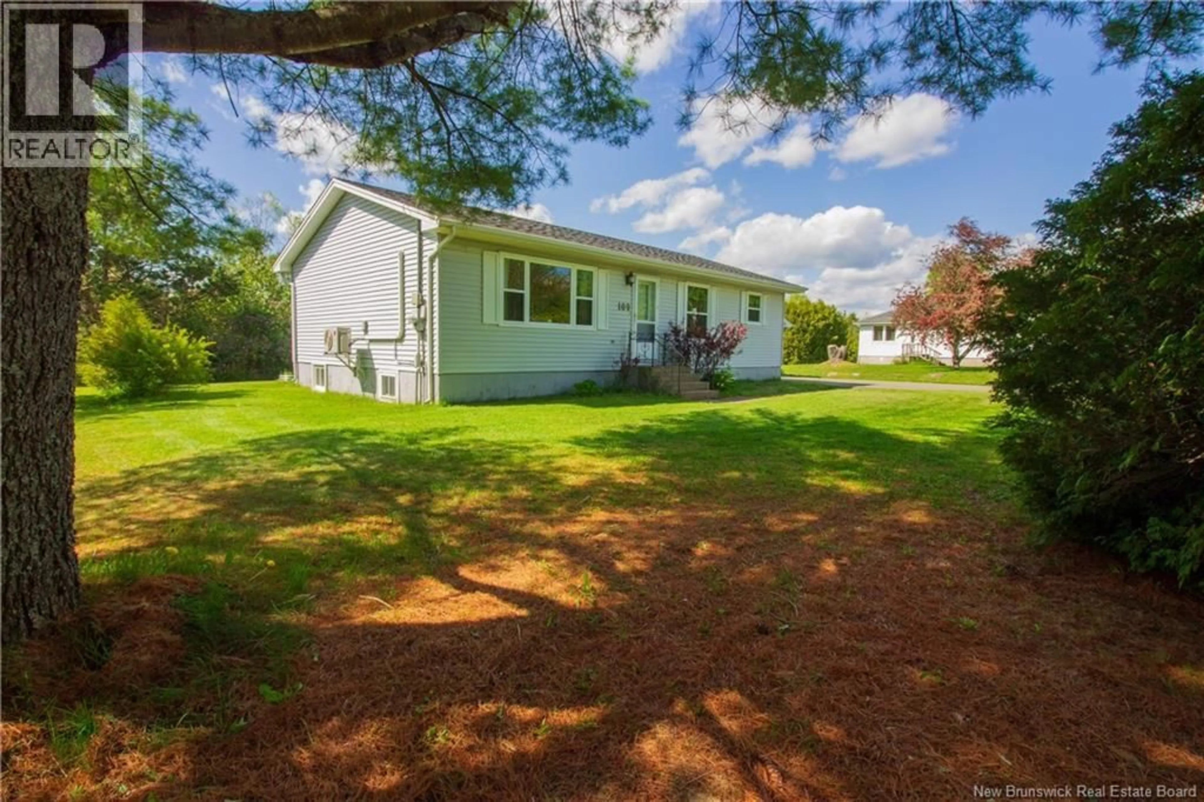 Unknown for 109 MAPLETON CRESCENT, Hampton New Brunswick E5N5E7