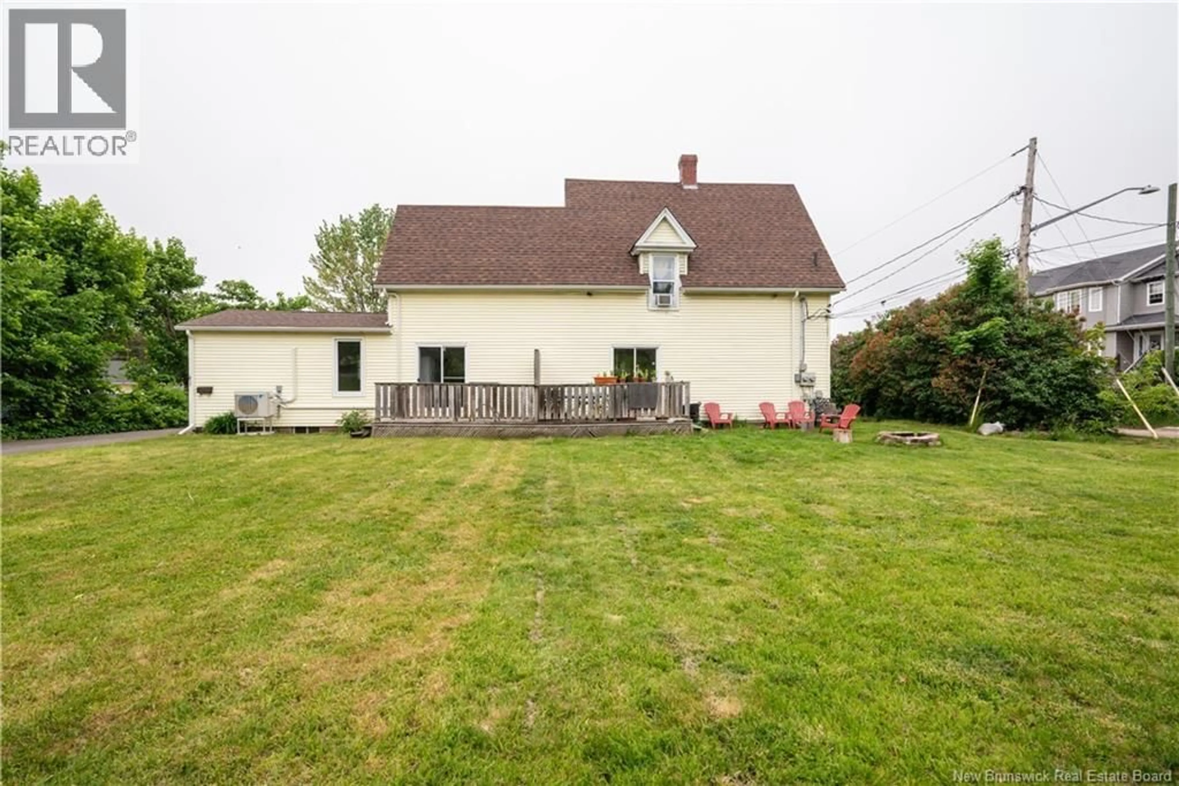 Patio, building for 41 LOCKWOOD STREET, Moncton New Brunswick E1H2H5