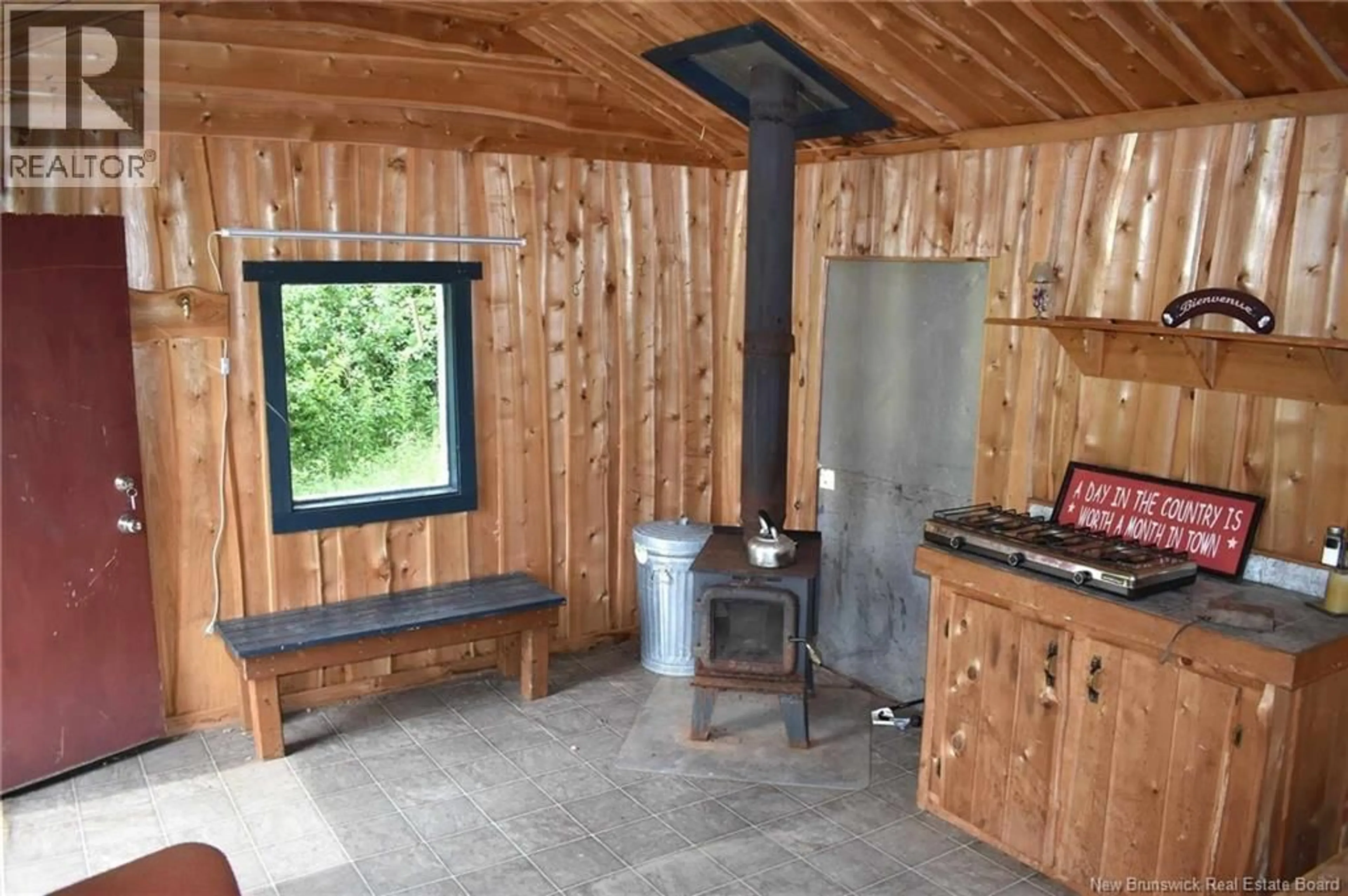 Standard kitchen, unknown for 40.47 HEC SAPIN COURT, Rogersville New Brunswick E4Y1W5