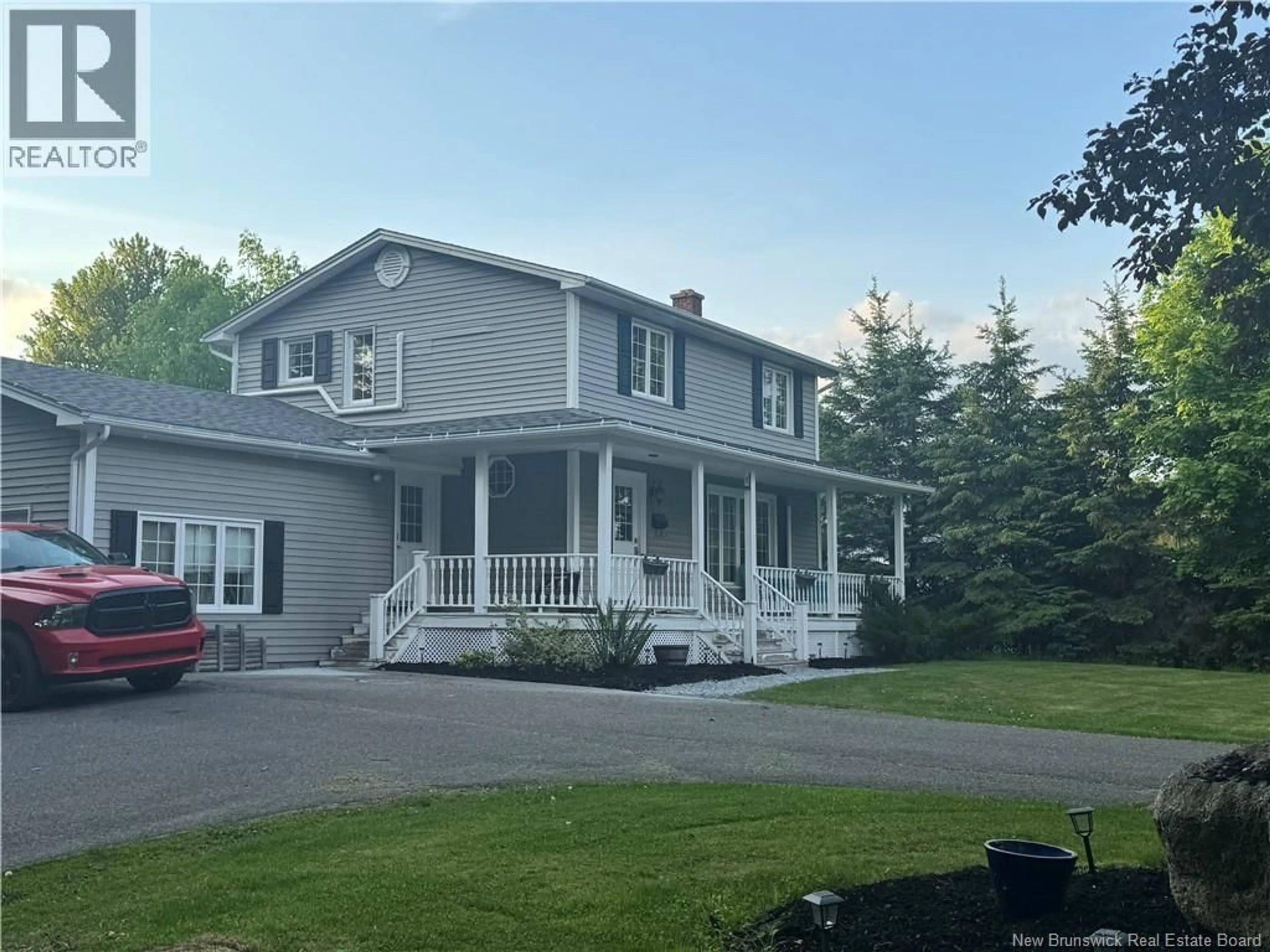 Home with vinyl exterior material, street for 284 NEW MARYLAND HIGHWAY, New Maryland New Brunswick E3C2H4