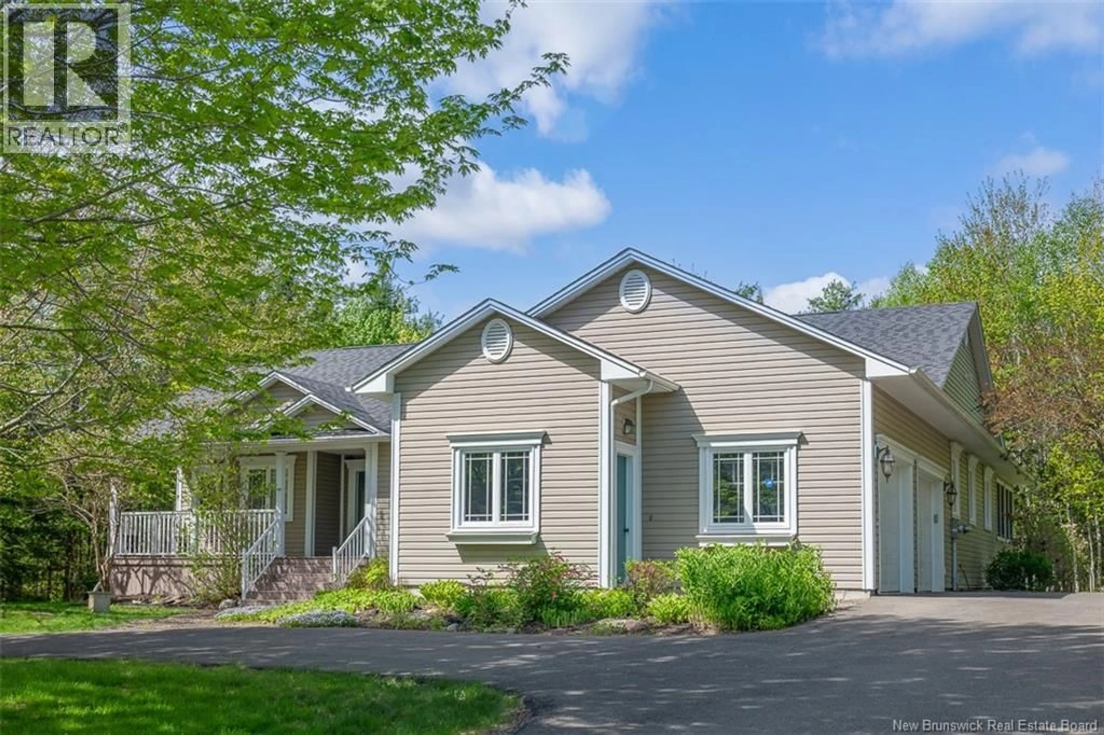 Home with vinyl exterior material, street for 49 STARLING CRESCENT, Hanwell New Brunswick E3E2P8