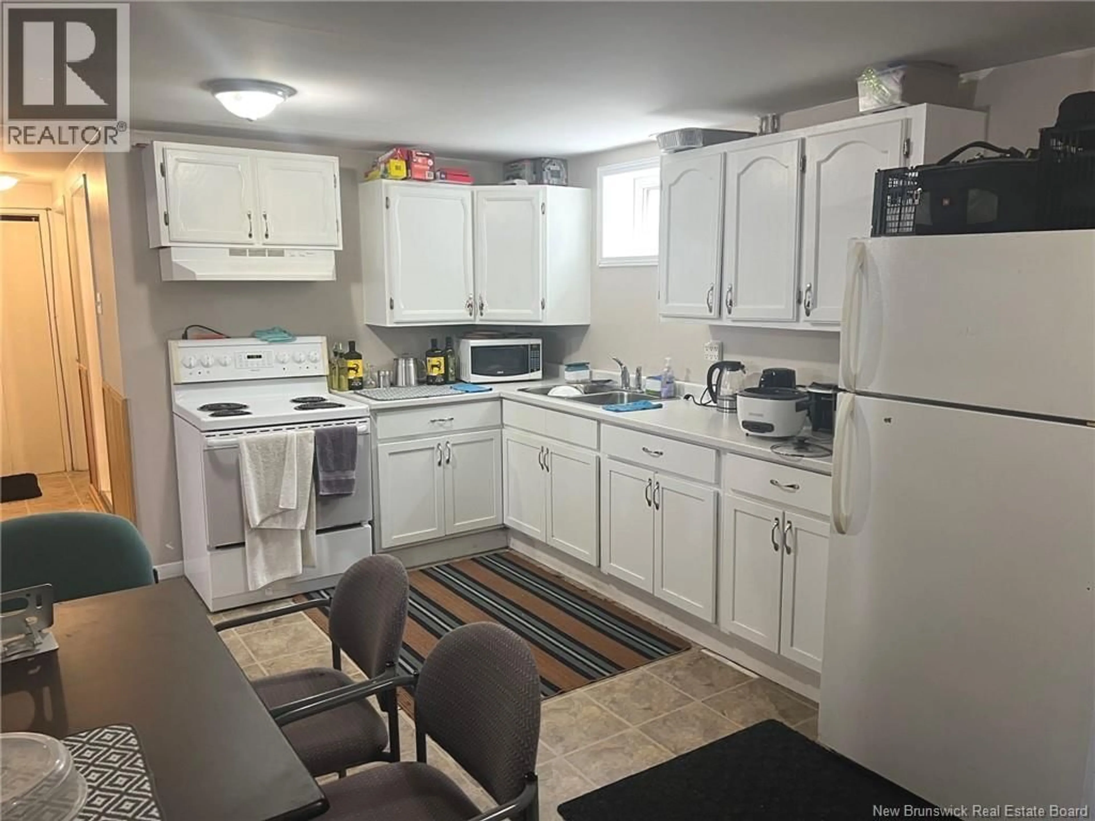 Standard kitchen, unknown for 49 BEECHWOOD AVENUE, Moncton New Brunswick E1A5P7