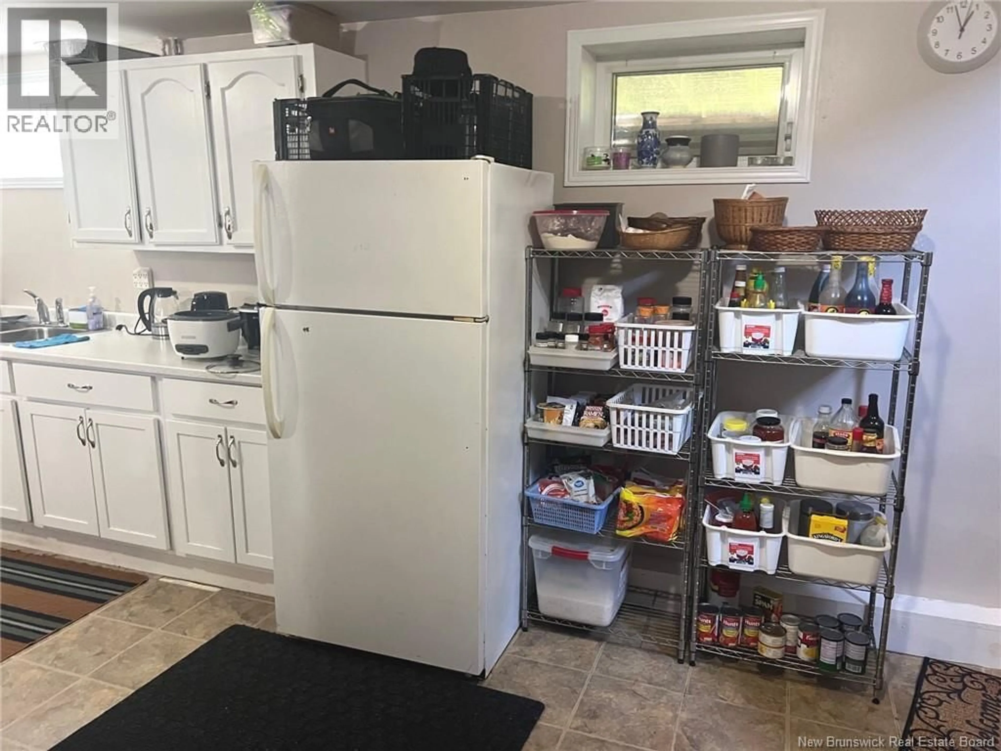 Standard kitchen, unknown for 49 BEECHWOOD AVENUE, Moncton New Brunswick E1A5P7