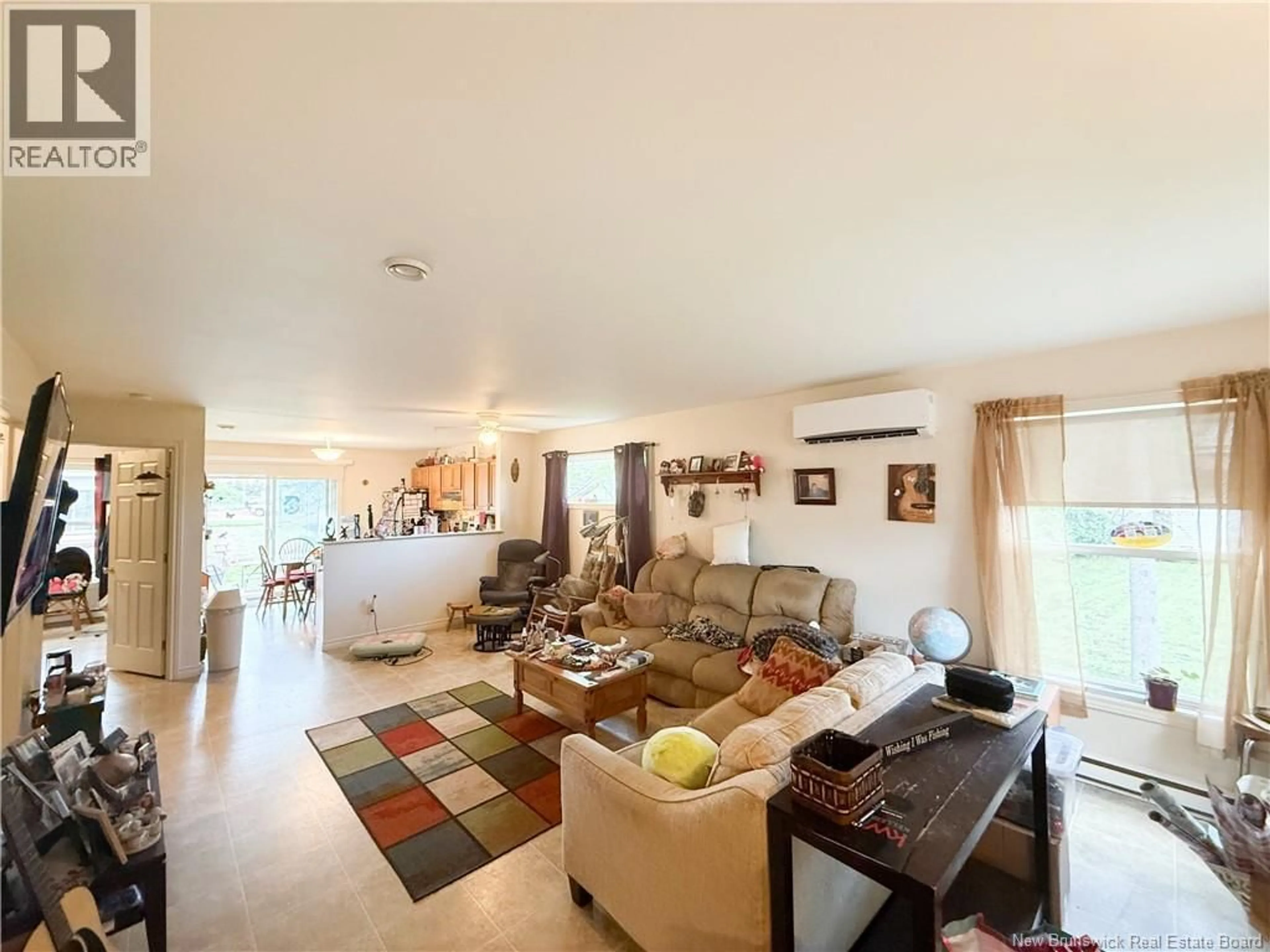 Living room with furniture, unknown for 5 IMPERIAL DRIVE, Sussex New Brunswick E4E0A7