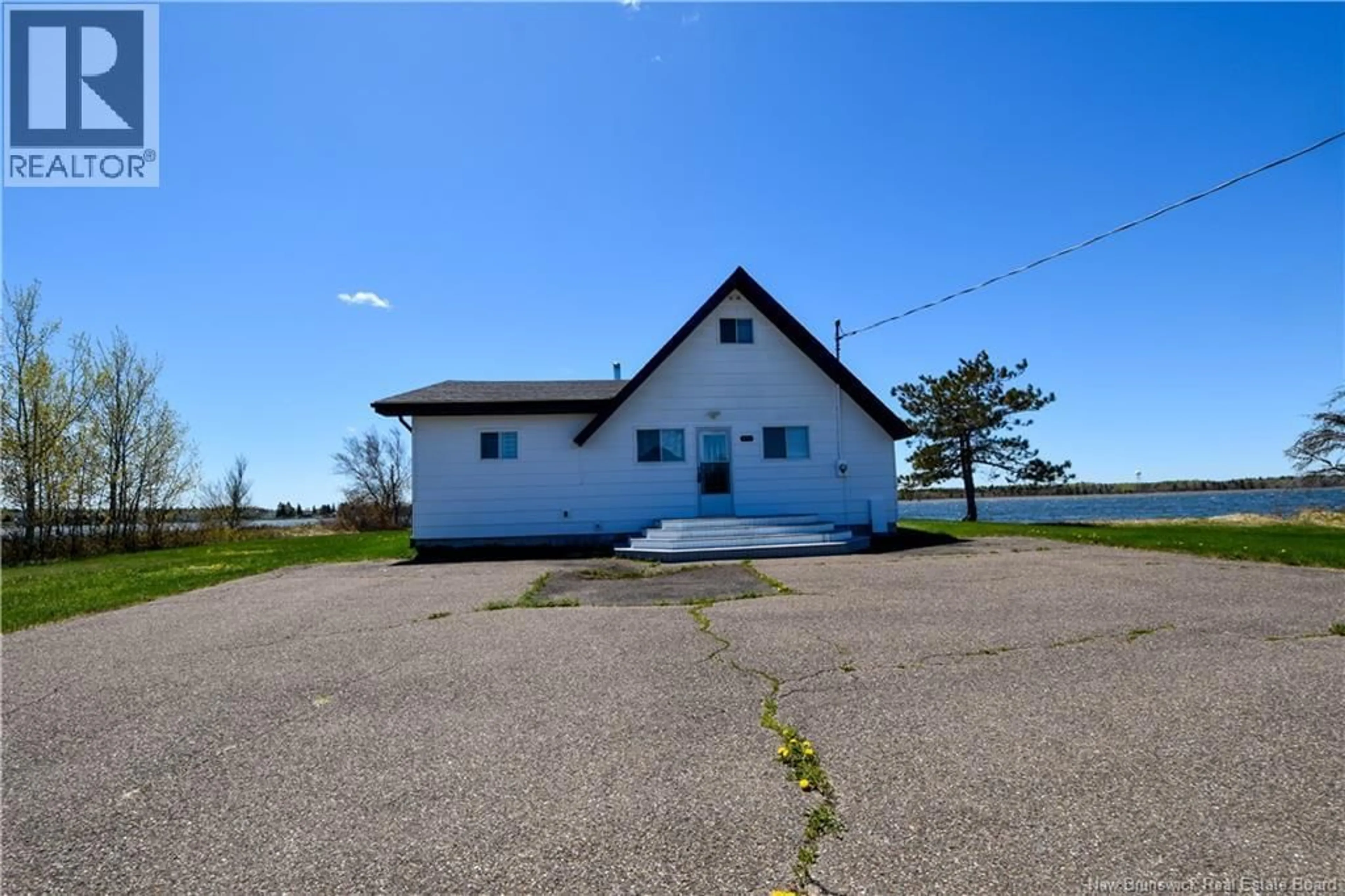 Unknown for 470 SUREAU BLANC, Tracadie New Brunswick E1X4T9