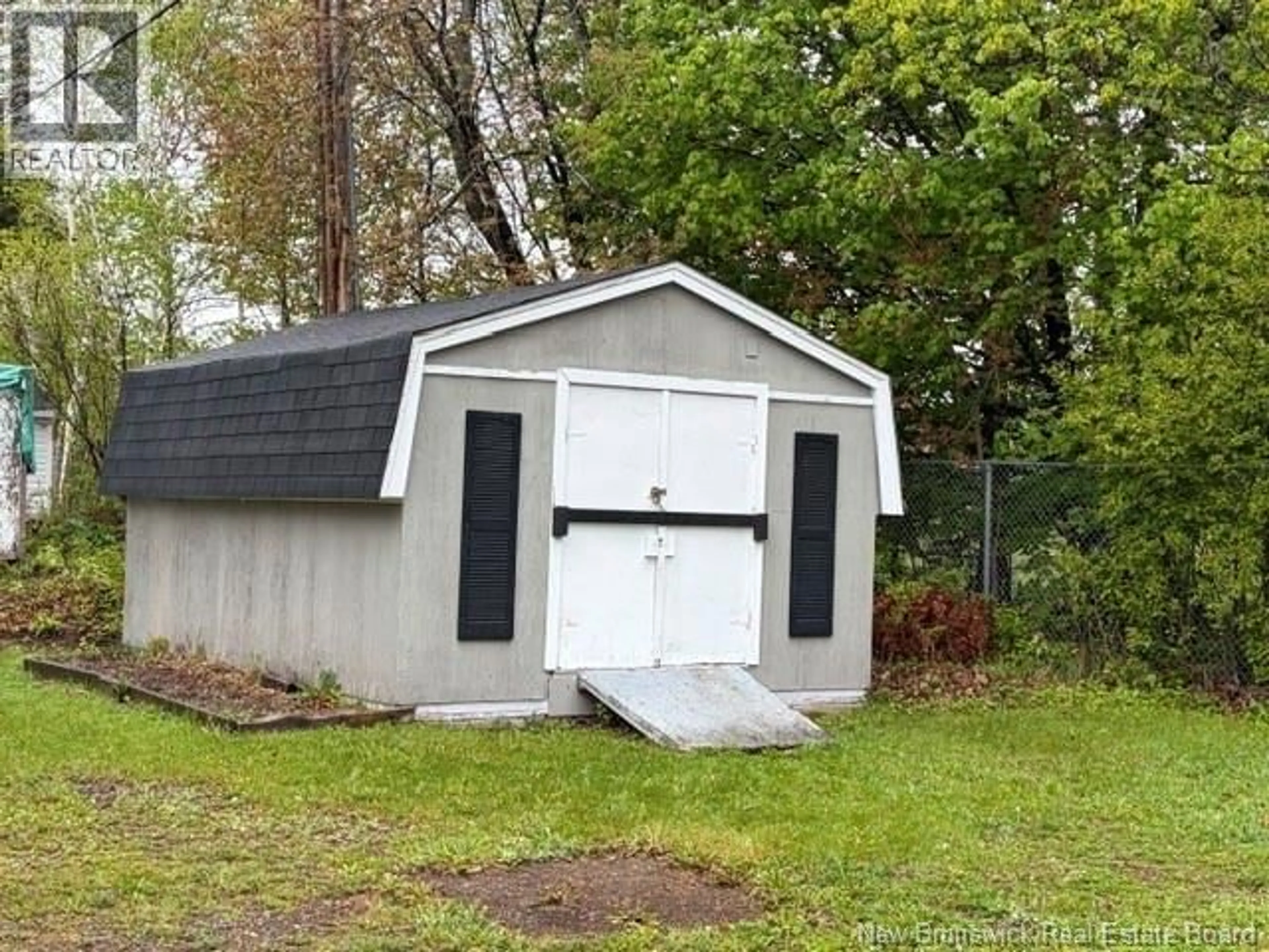 Shed for 750 PARKWOOD STREET, Bathurst New Brunswick E2A4C3