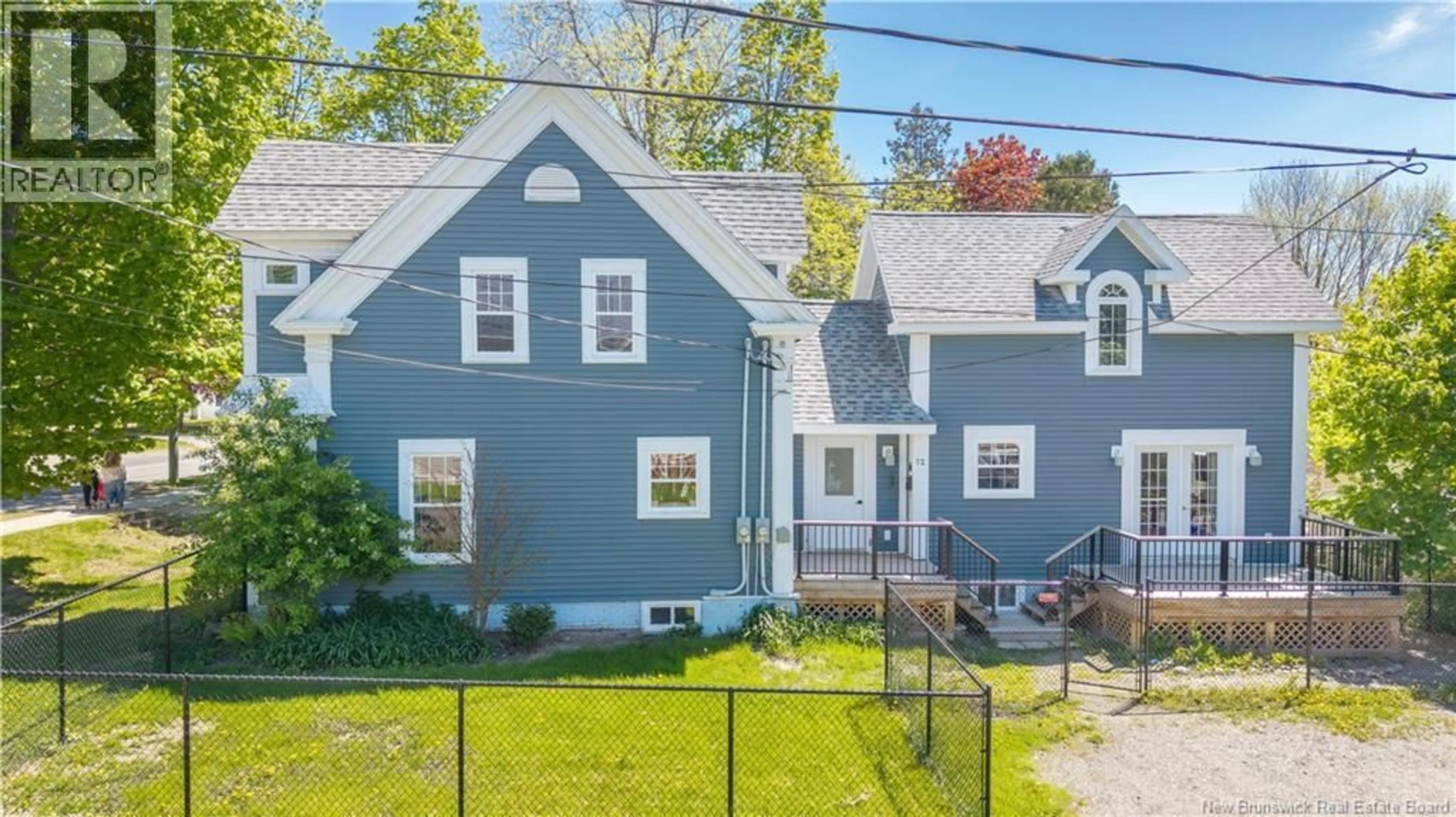 A pic from outside/outdoor area/front of a property/back of a property/a pic from drone, street for 72 UNION STREET, St. Stephen New Brunswick E3L1T8