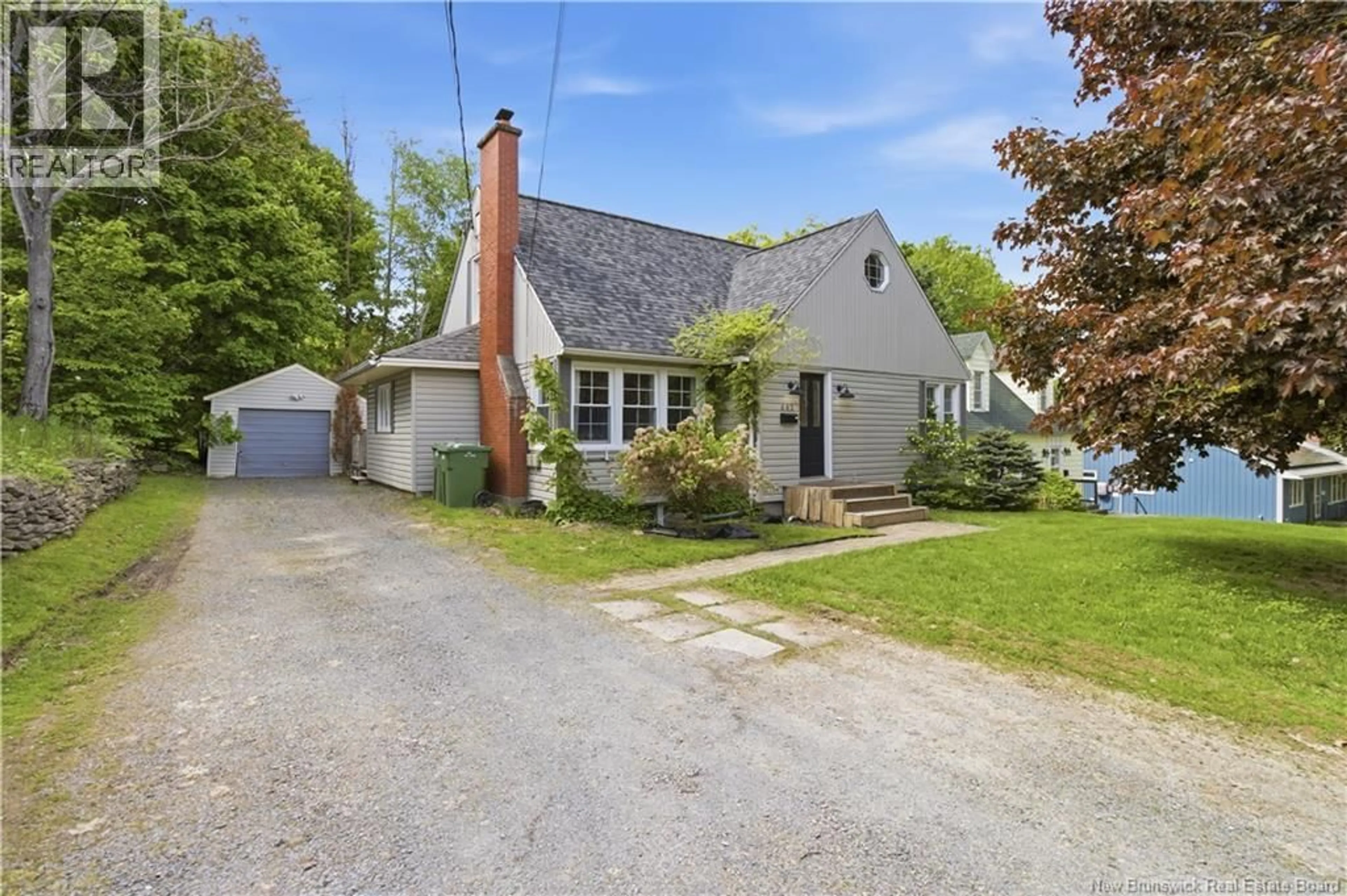 A pic from outside/outdoor area/front of a property/back of a property/a pic from drone, street for 683 MITCHELL STREET, Fredericton New Brunswick E3B3S7