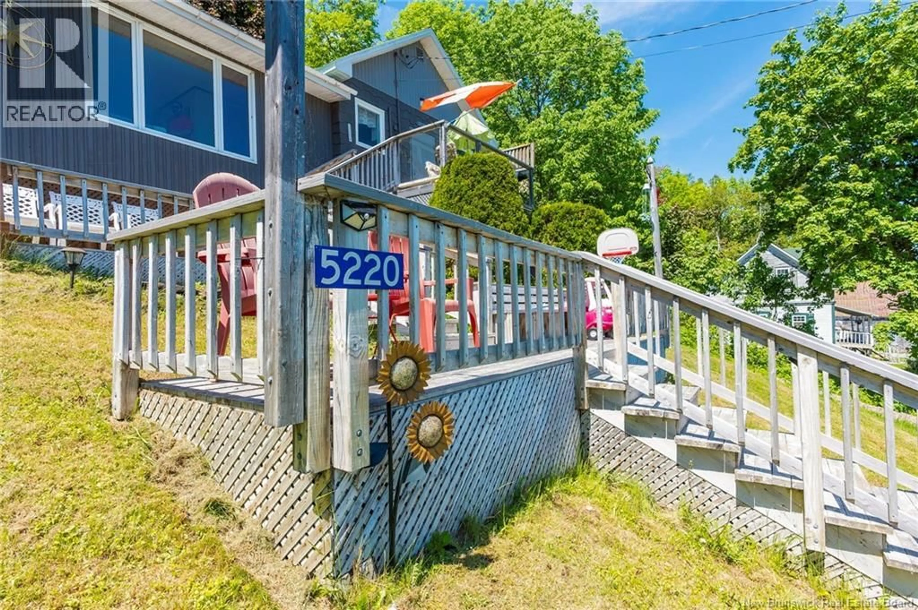Patio, street for 5220 ROUTE 102, Hampstead New Brunswick E5M2B6