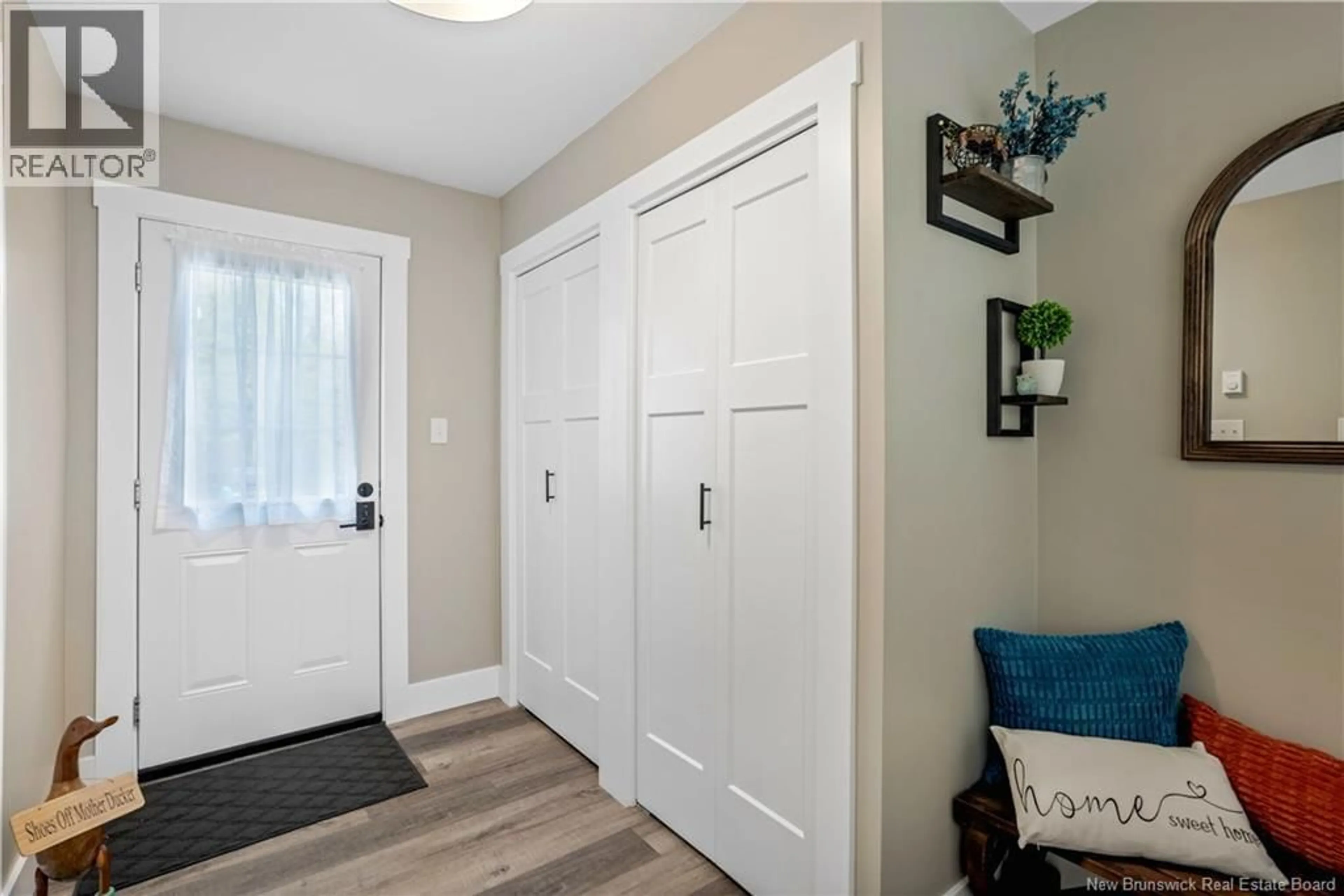 Indoor entryway for 9 WATERFRONT LANE, Newcastle Centre New Brunswick E4B2H2
