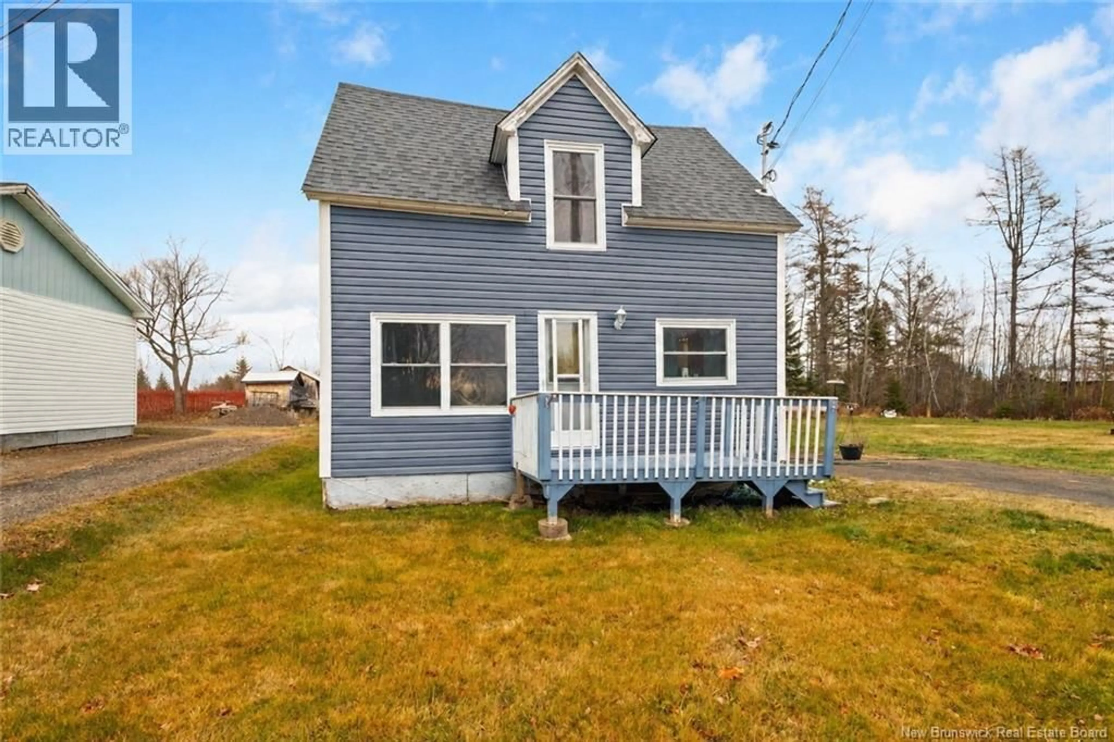 Home with vinyl exterior material, street for 278 SLOPE ROAD, Minto New Brunswick E4B3G8