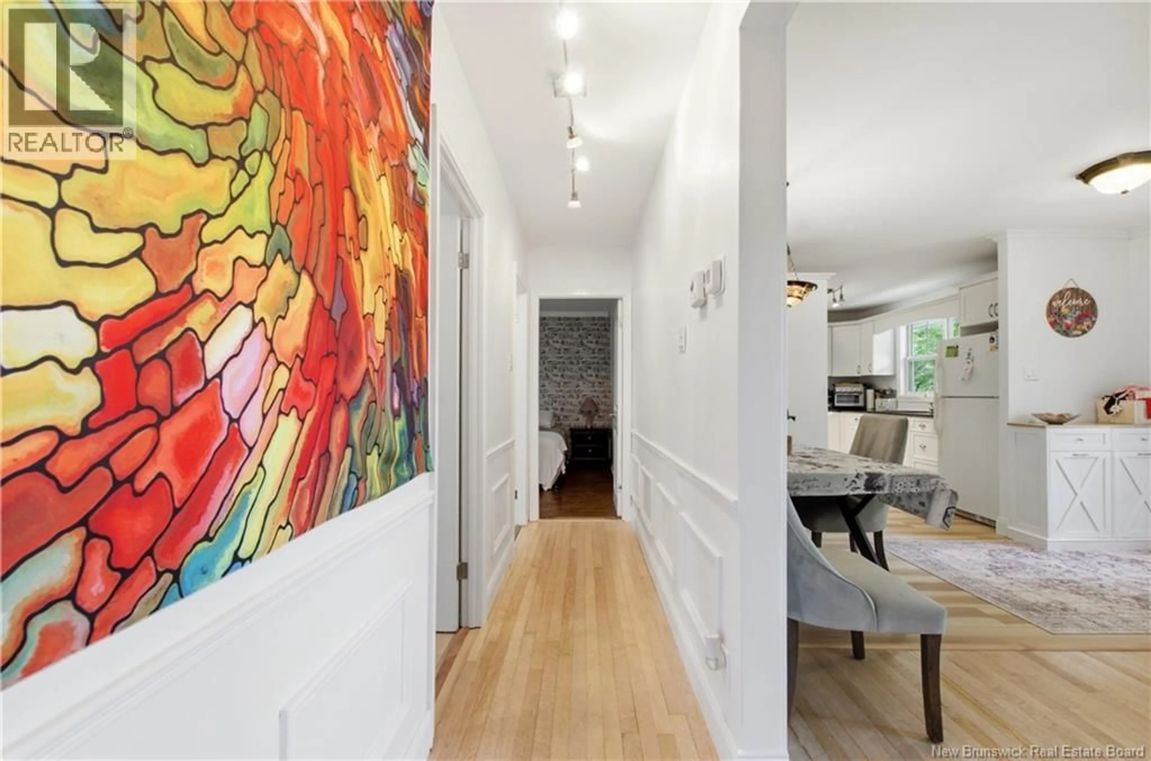 Indoor entryway for 114 EDGEWOOD DRIVE, Fredericton New Brunswick E3A1T1