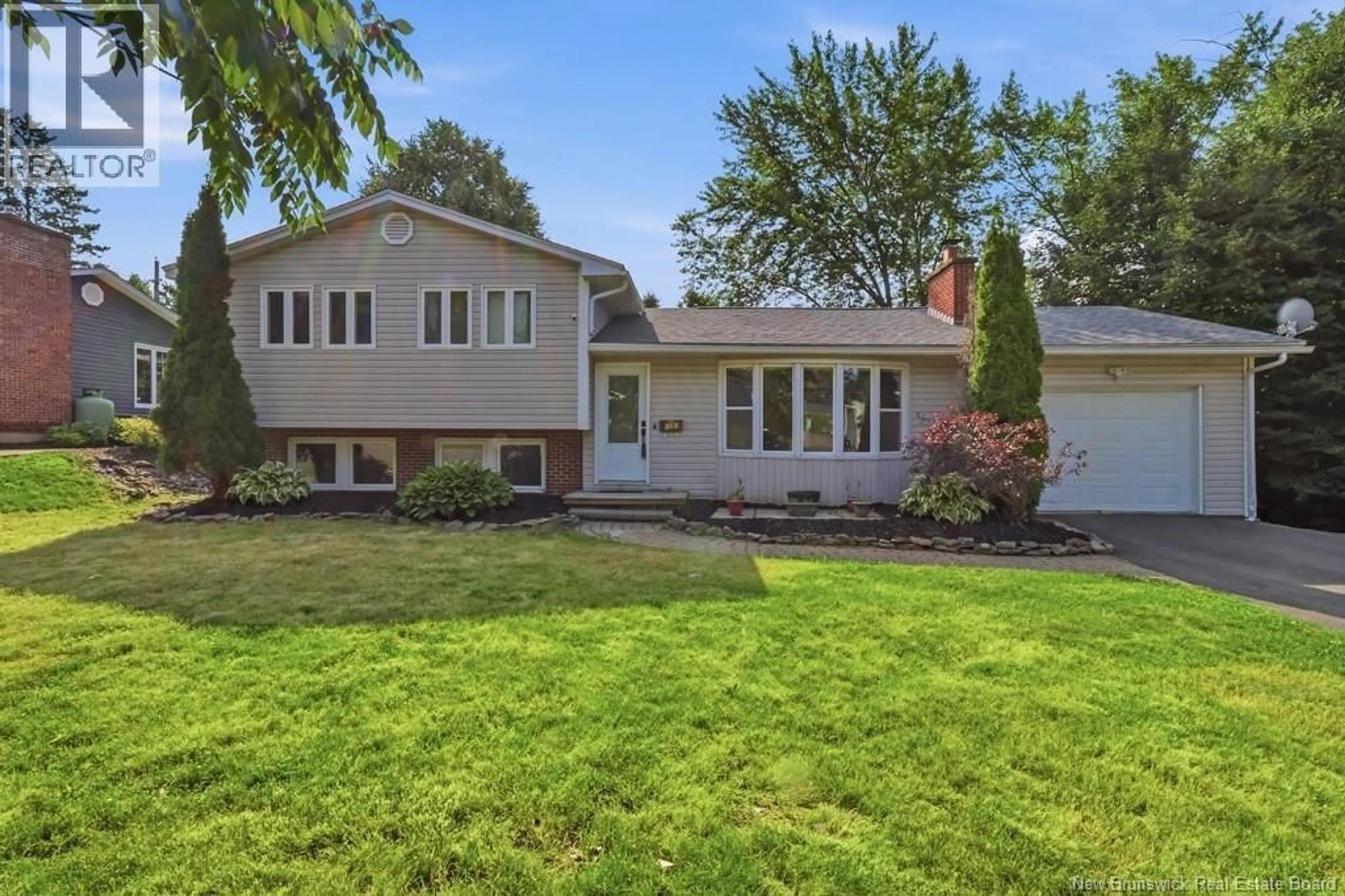 Home with vinyl exterior material, street for 108 MADDISON AVENUE, Fredericton New Brunswick E3A2N4