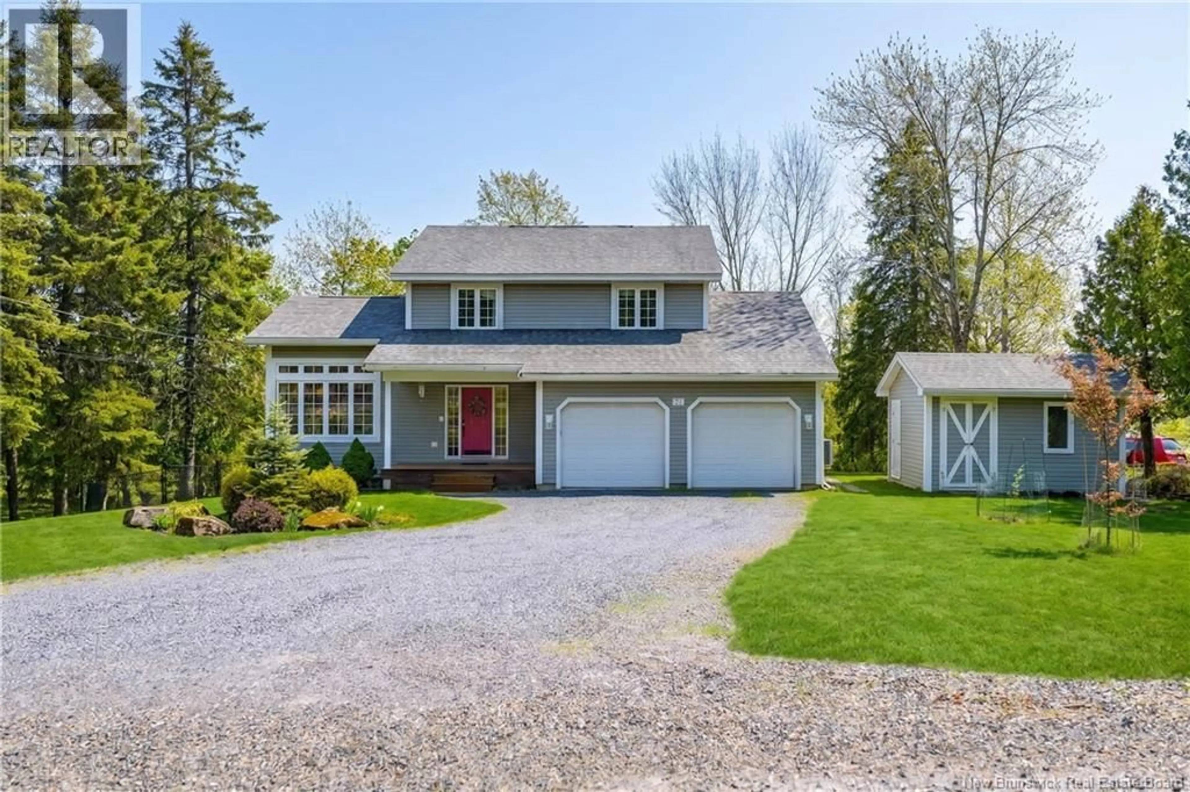 Home with vinyl exterior material, street for 37 BELL AVENUE, Darlings Island New Brunswick E5N6R4