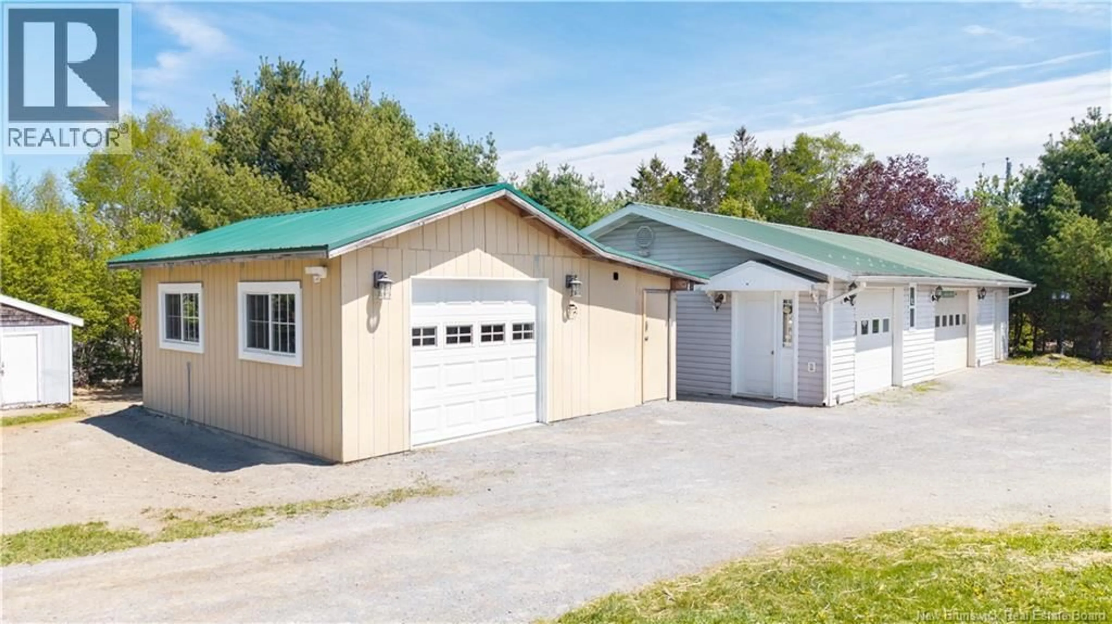 Indoor garage for 99A GLEBE ROAD, Chamcook New Brunswick E5B3B7