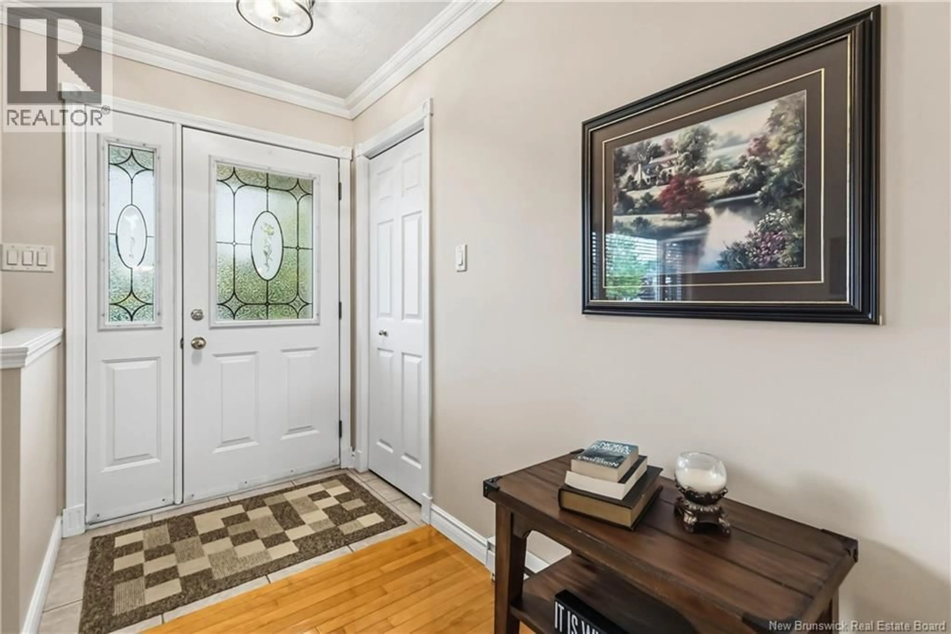 Indoor entryway for 99 FAIRVIEW KNOLL DRIVE, Moncton New Brunswick E1A6L2