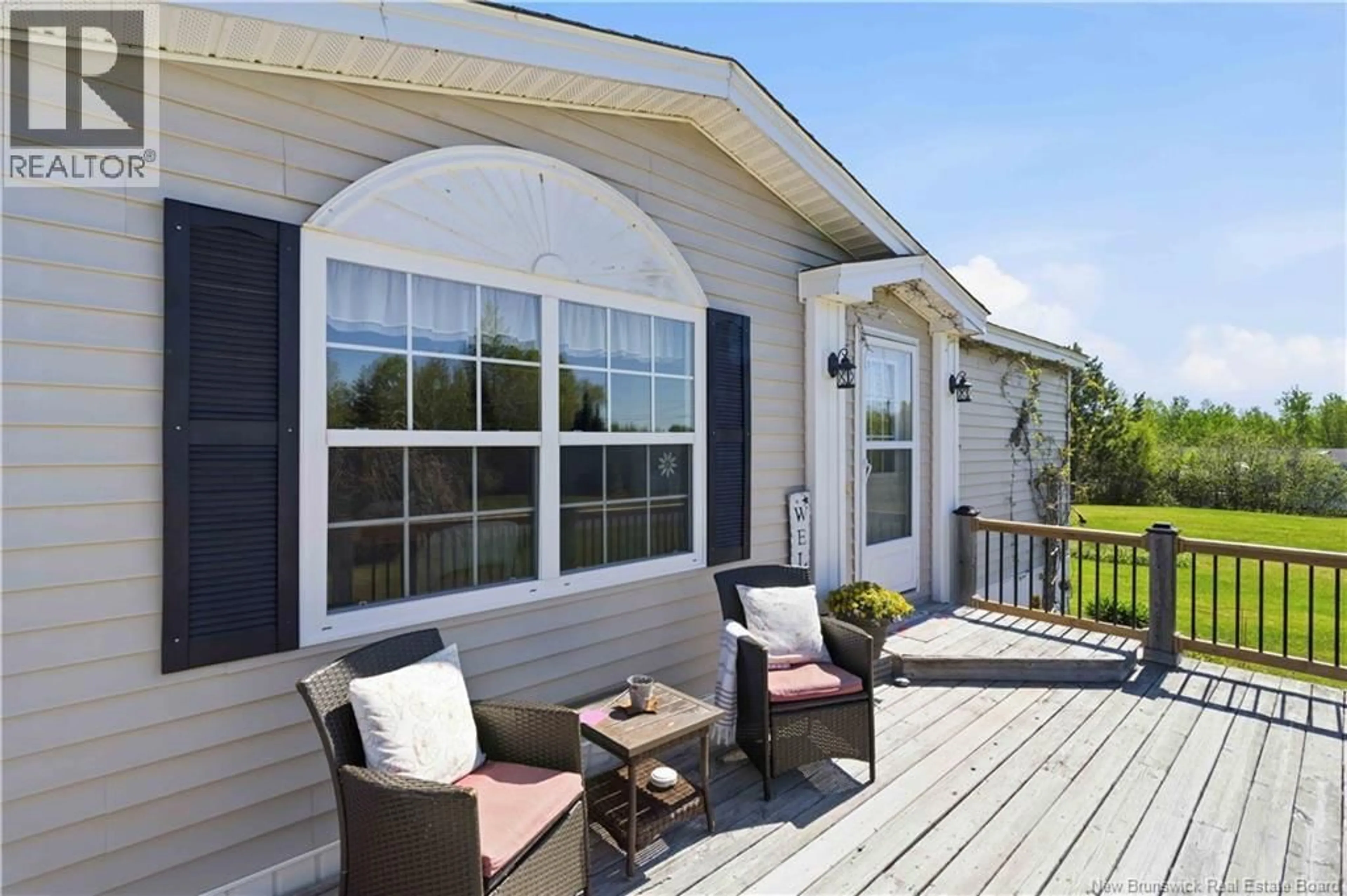 Home with vinyl exterior material, water/lake/river/ocean view for 4 CEDAR STREET, Waasis New Brunswick E3B9C4
