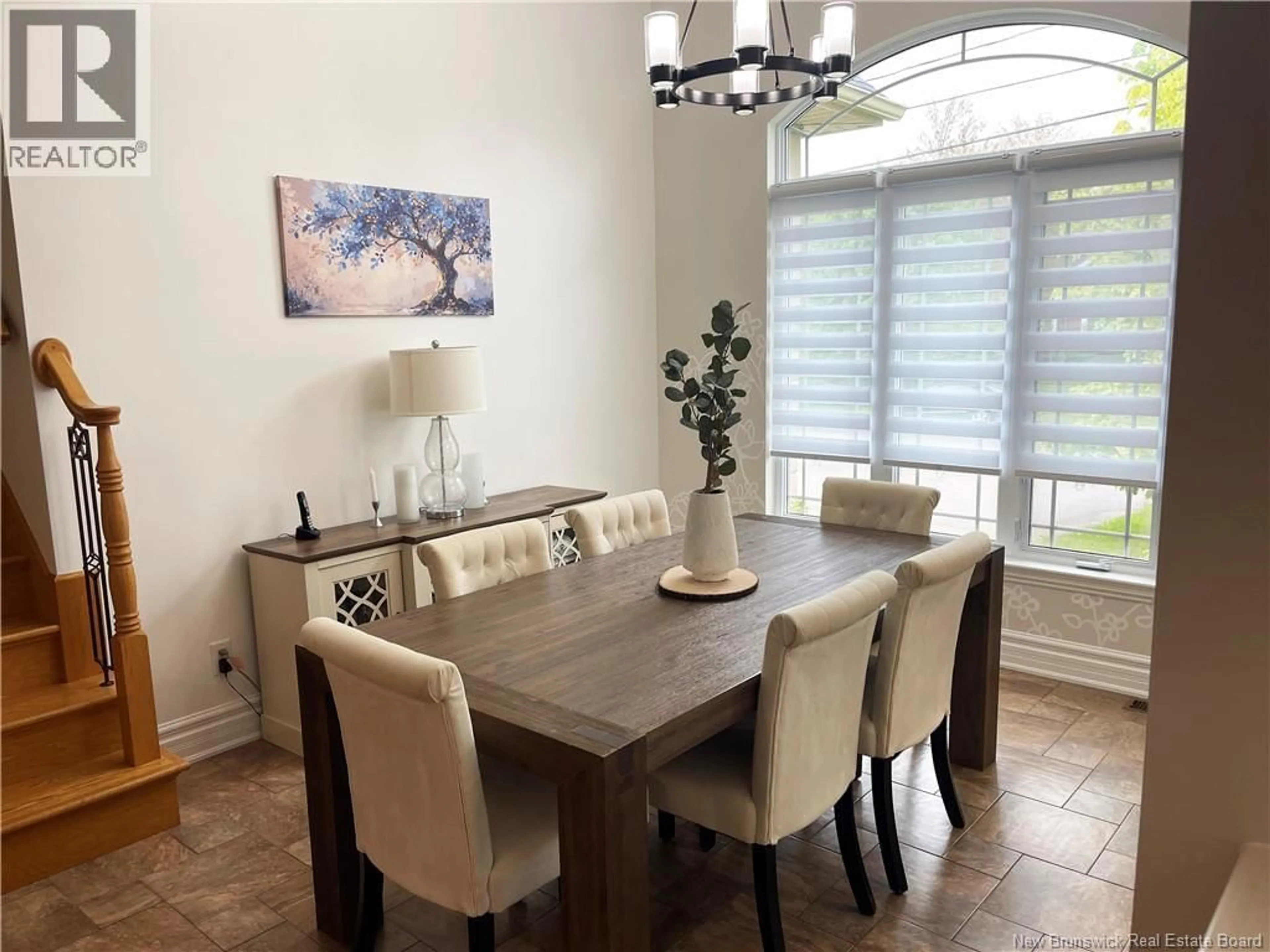 Dining room, wood/laminate floor for 46 GILLESPIE STREET, Dieppe New Brunswick E1A6V3