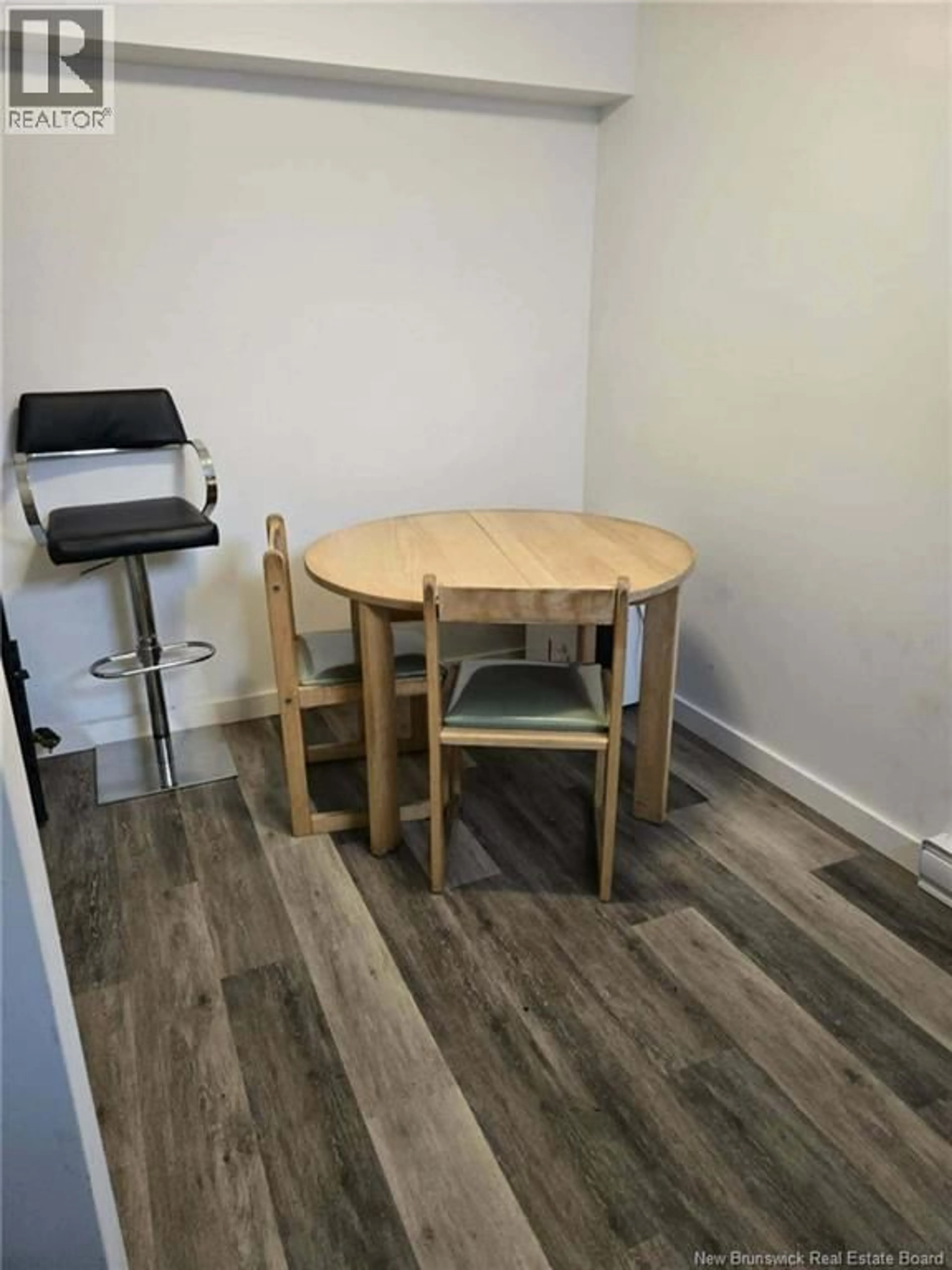 A pic of a room for 8 KIRK STREET, Sackville New Brunswick E4L3E6